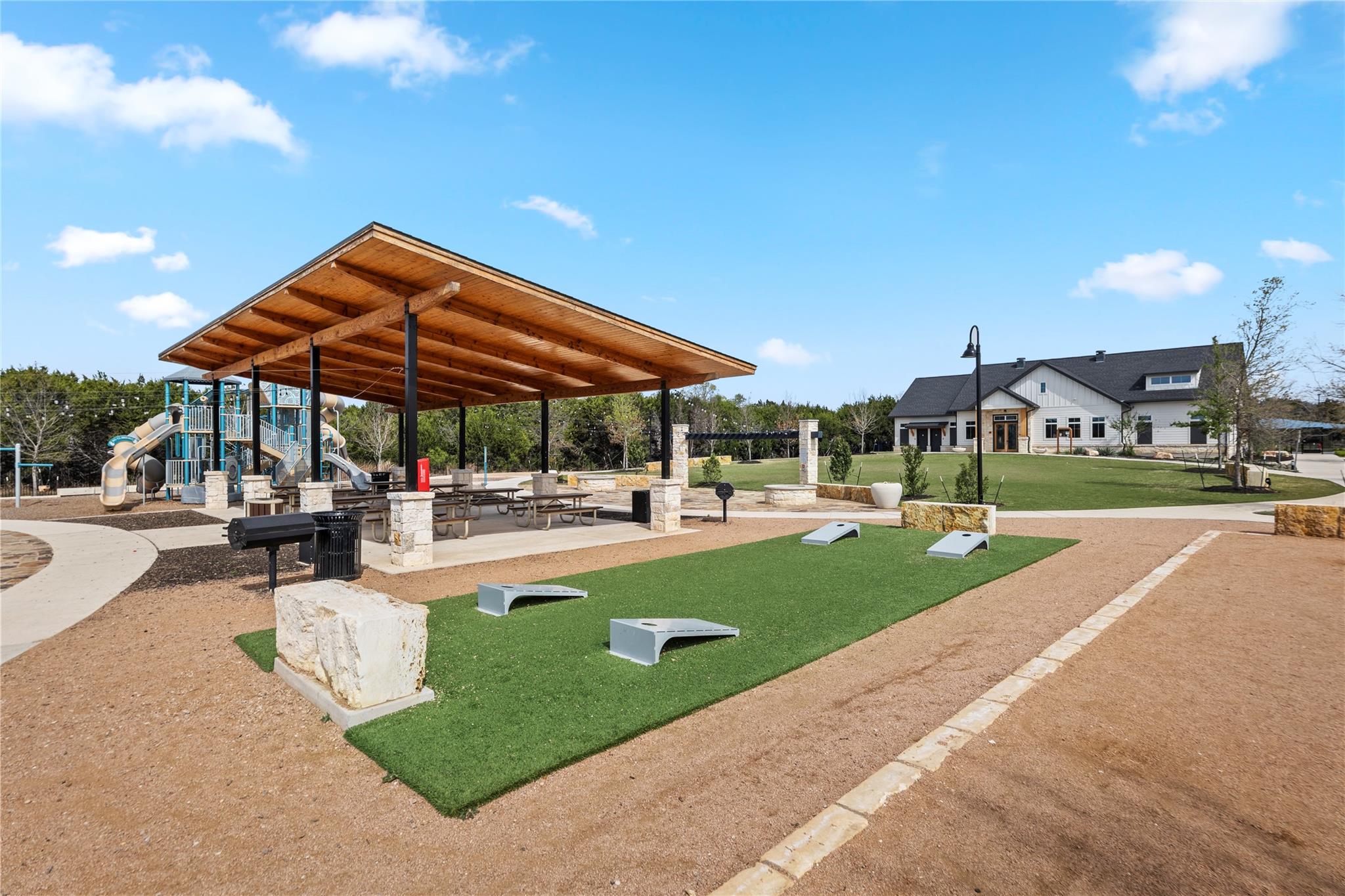 2232 Nightjar Song Dr, Leander, TX 78641