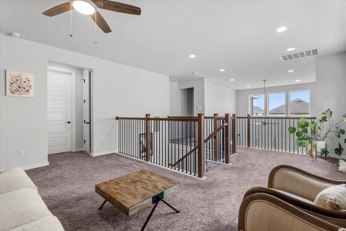 2232 Nightjar Song Dr, Leander, TX 78641