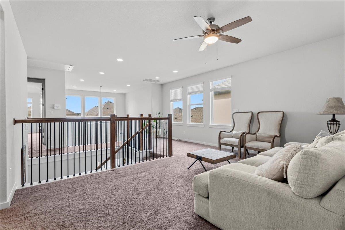 2232 Nightjar Song Dr, Leander, TX 78641