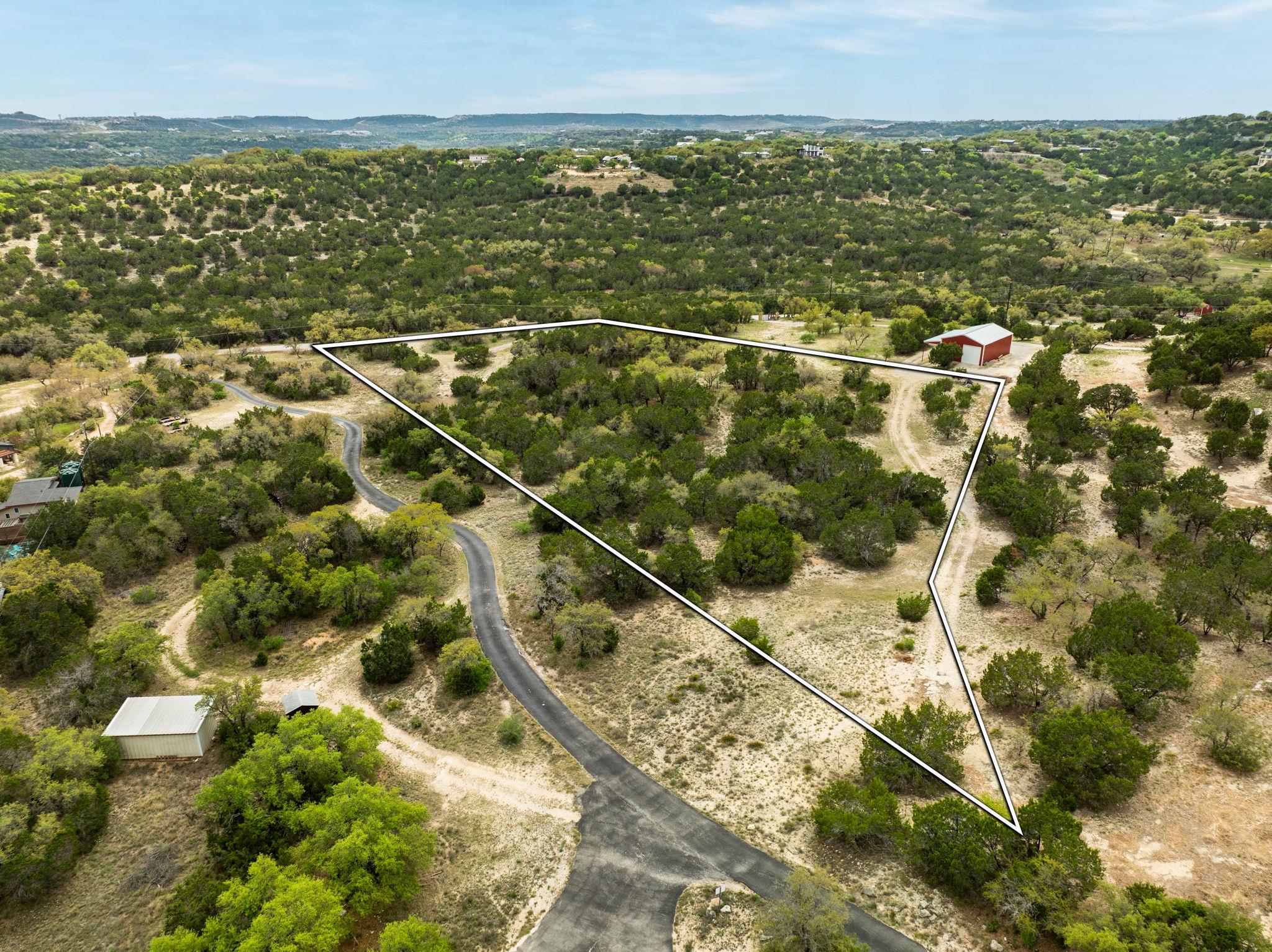 3510 R O Dr, Spicewood, TX 78669