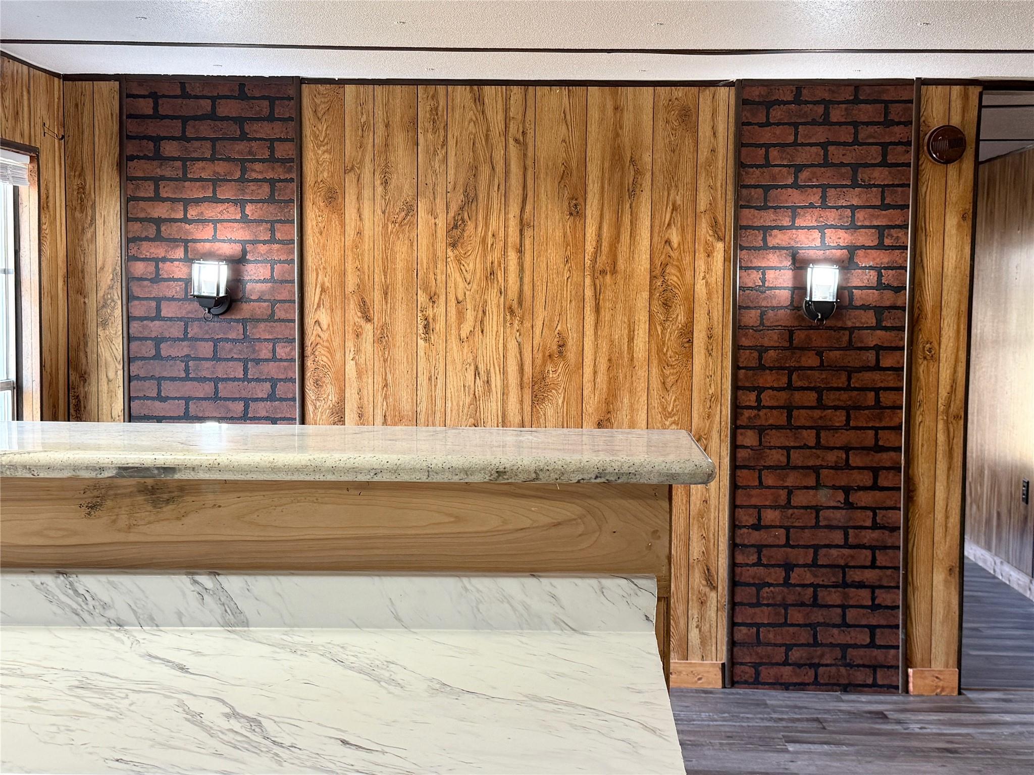 3807 Lands End Ct, Granbury, TX 76048