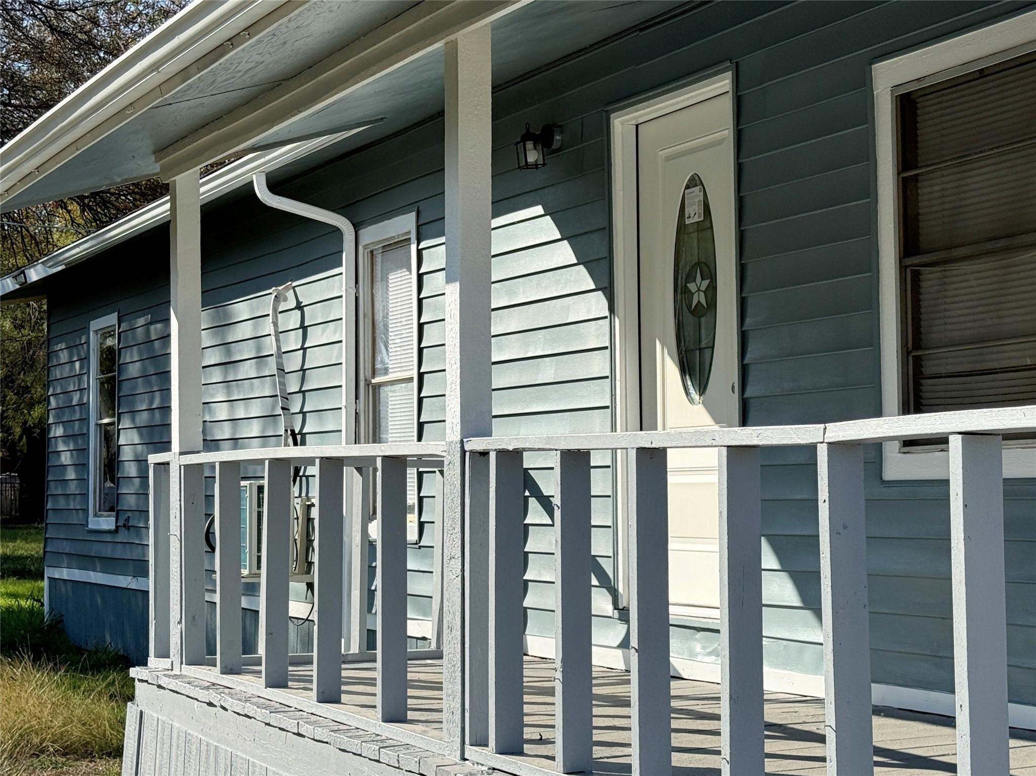 3807 Lands End Ct, Granbury, TX 76048