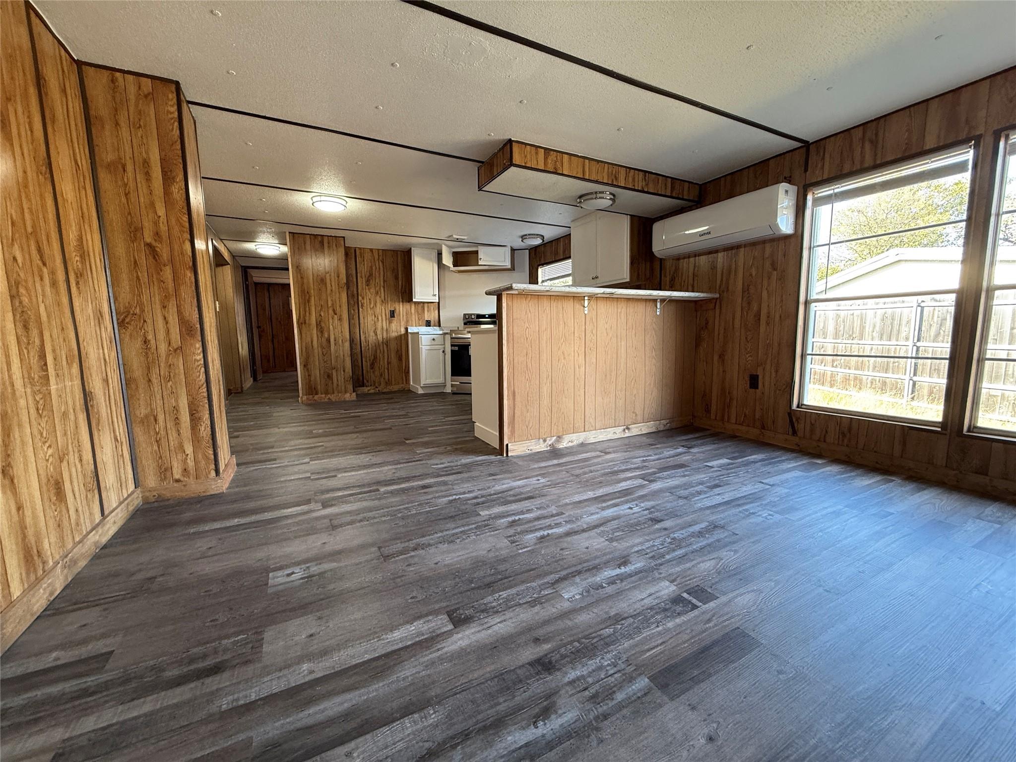 3807 Lands End Ct, Granbury, TX 76048