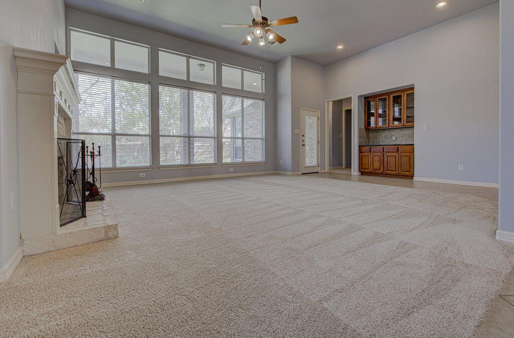 2785 Lake Forest Dr, Round Rock, TX 78665