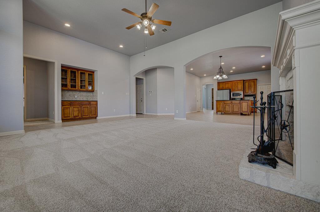 2785 Lake Forest Dr, Round Rock, TX 78665