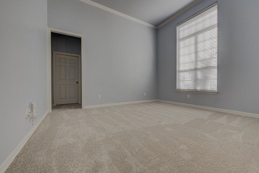 2785 Lake Forest Dr, Round Rock, TX 78665