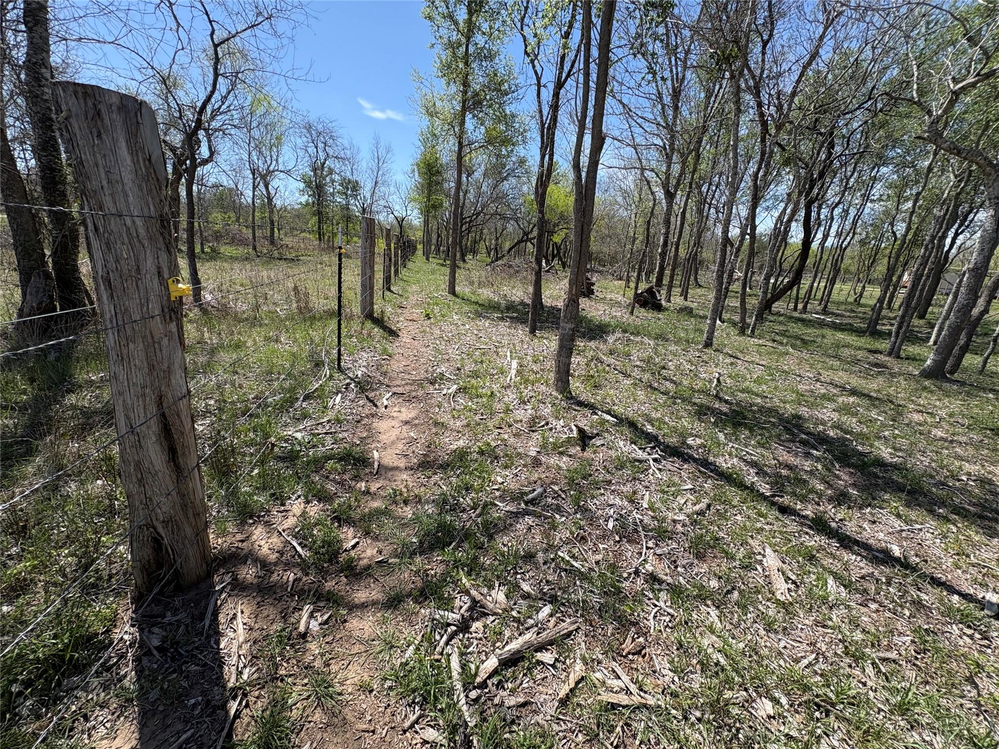 1285 Burdette Wells Rd, Lockhart, TX 78644