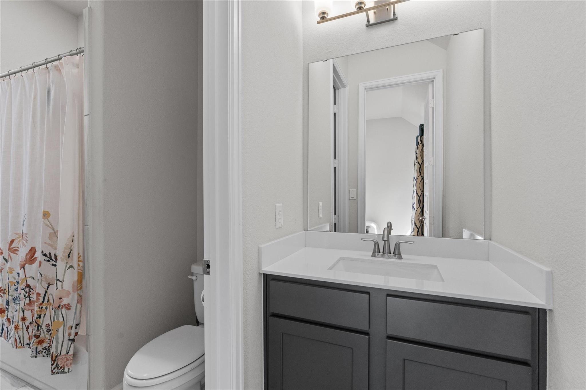 101 Pienza Dr, Georgetown, TX 78628