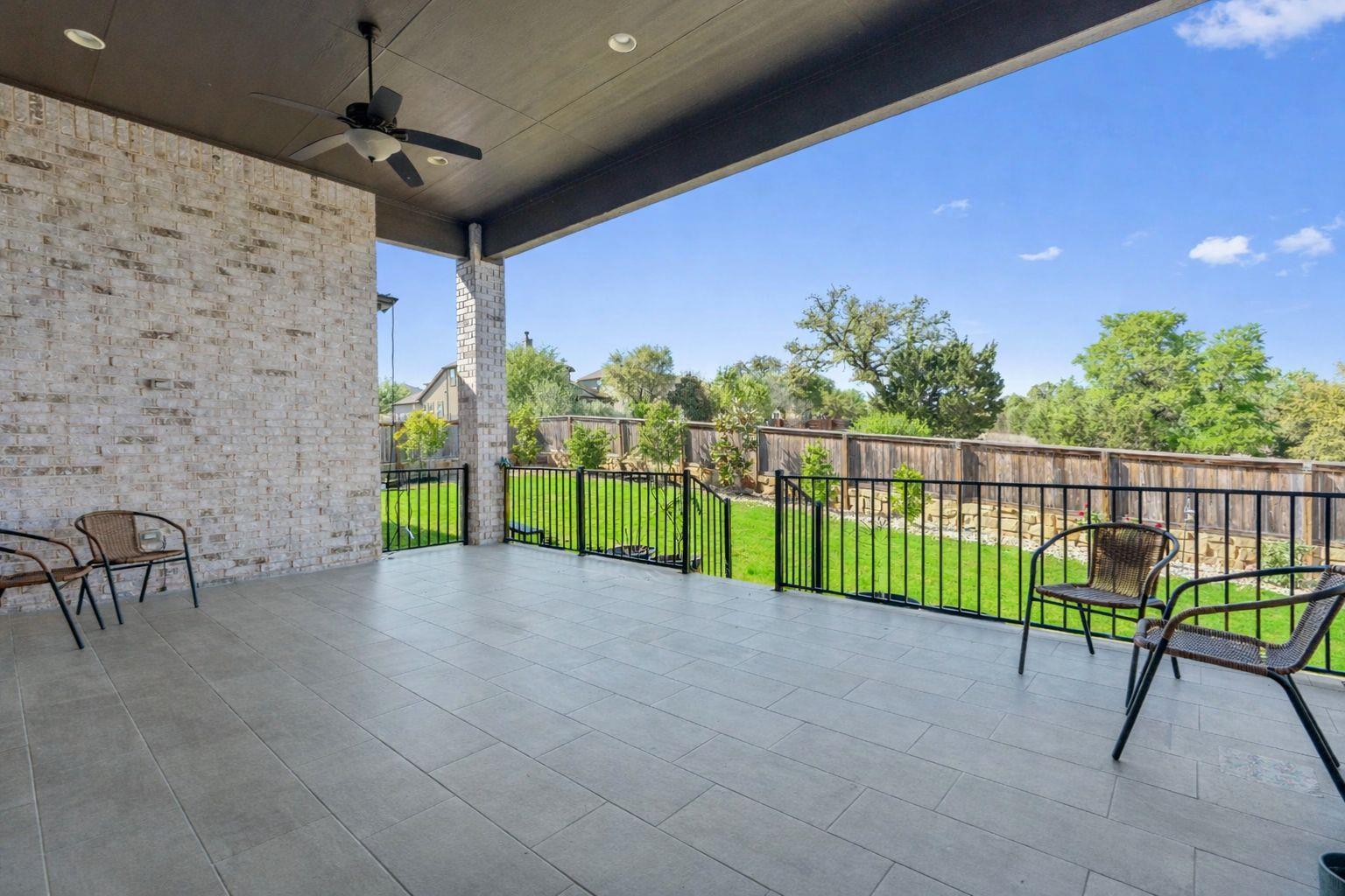 101 Pienza Dr, Georgetown, TX 78628