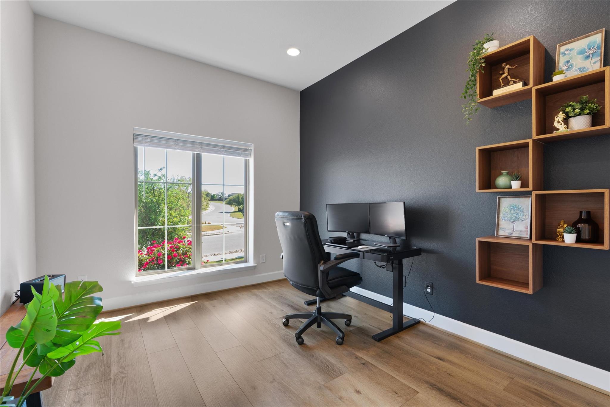 101 Pienza Dr, Georgetown, TX 78628