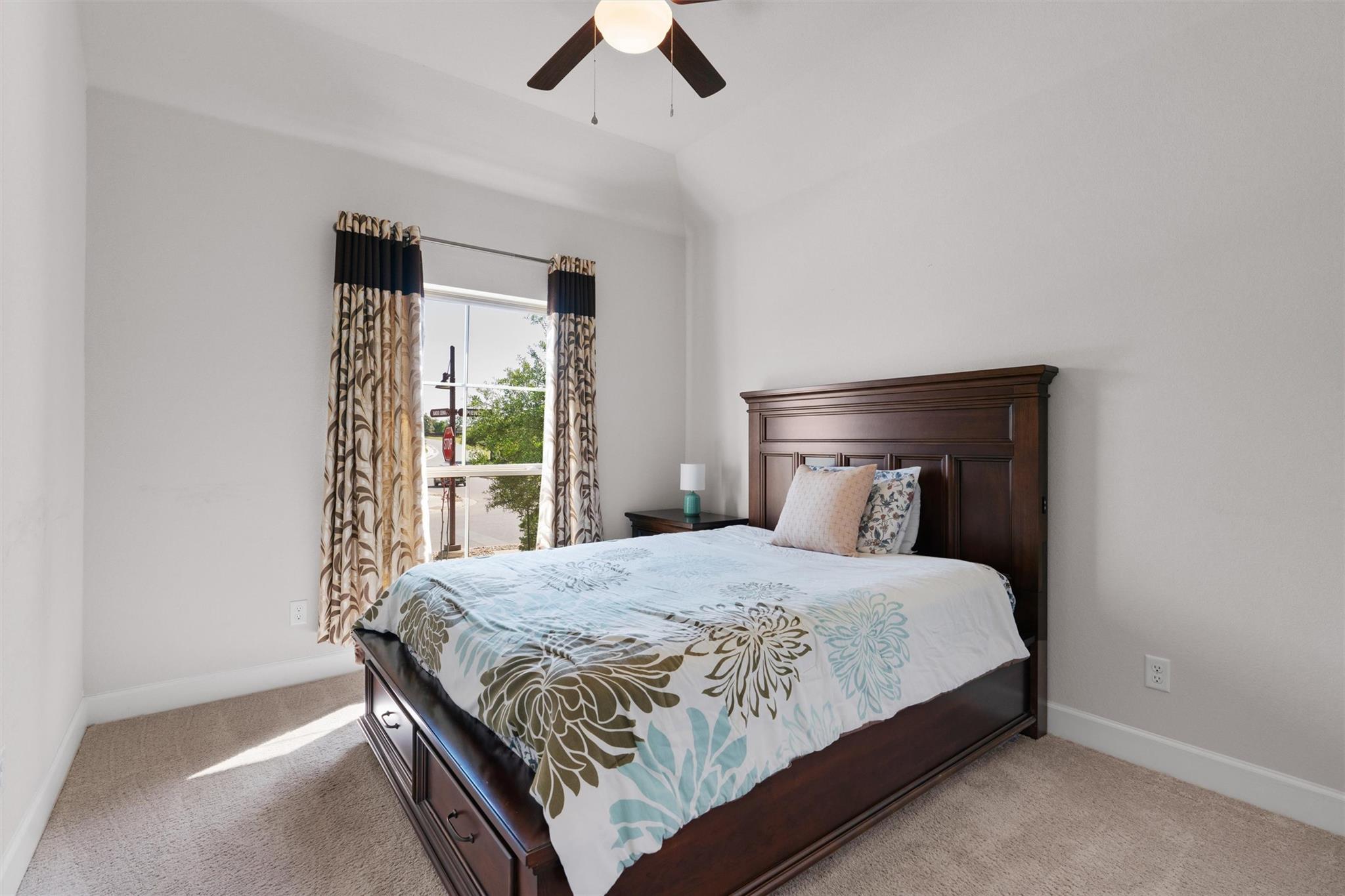 101 Pienza Dr, Georgetown, TX 78628