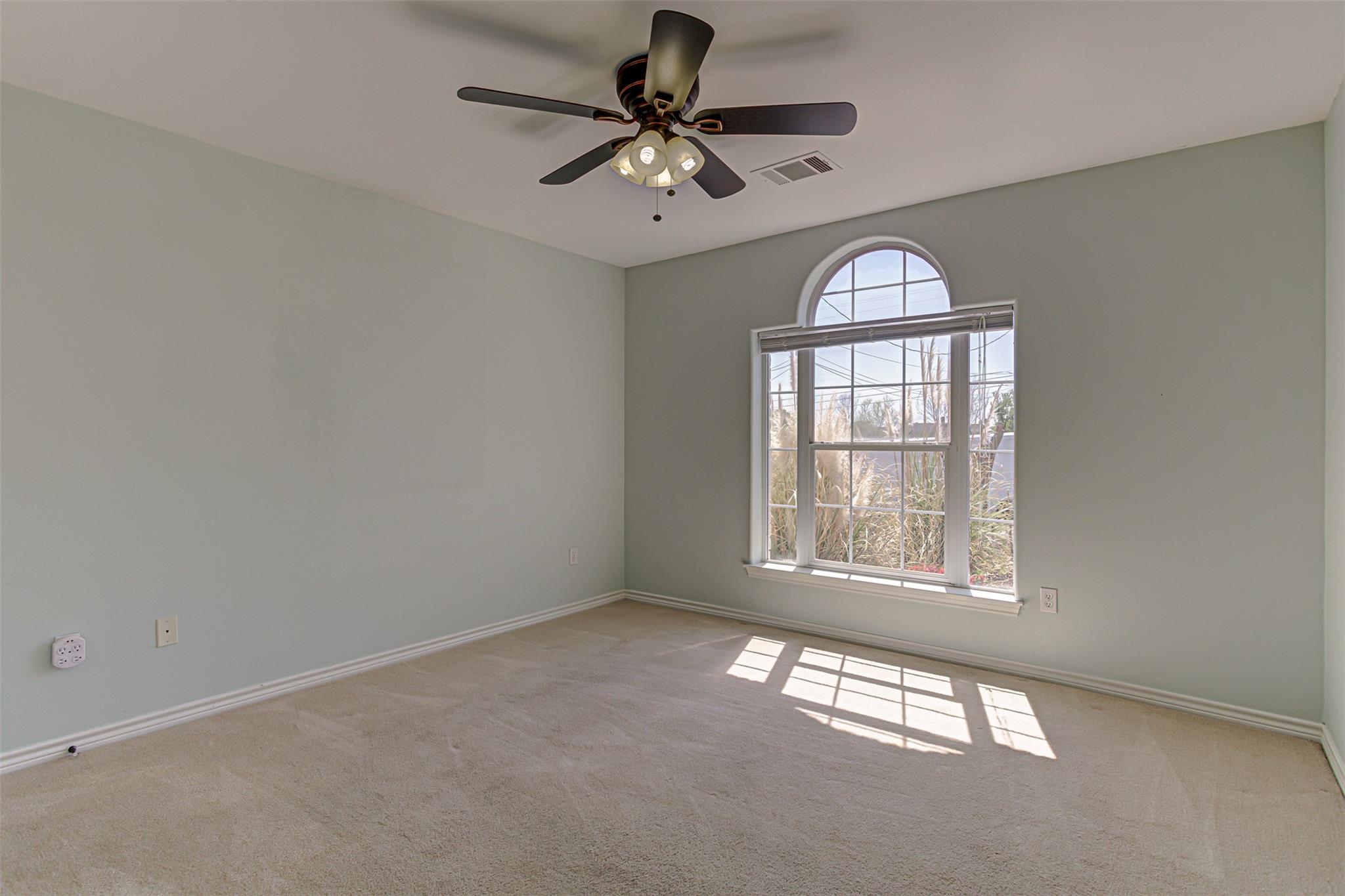 703 Amy Cir, Marble Falls, TX 78654