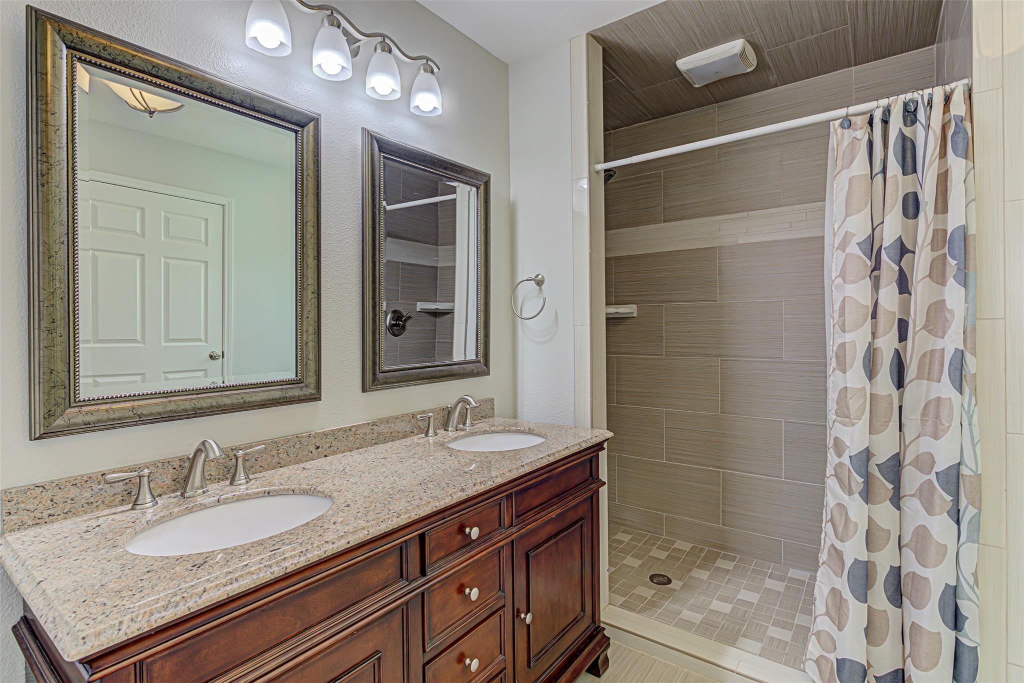 703 Amy Cir, Marble Falls, TX 78654