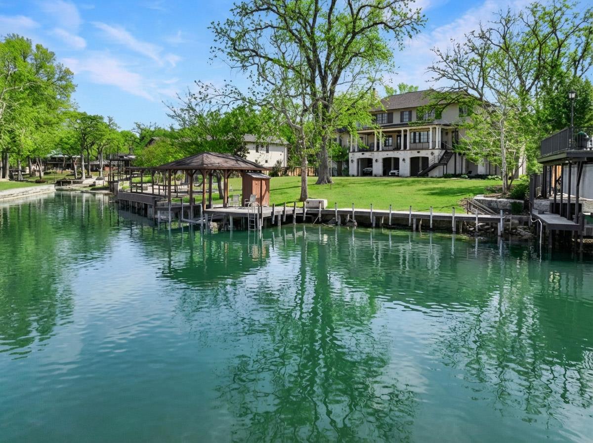232 Laguna Rio, Seguin, TX 78155