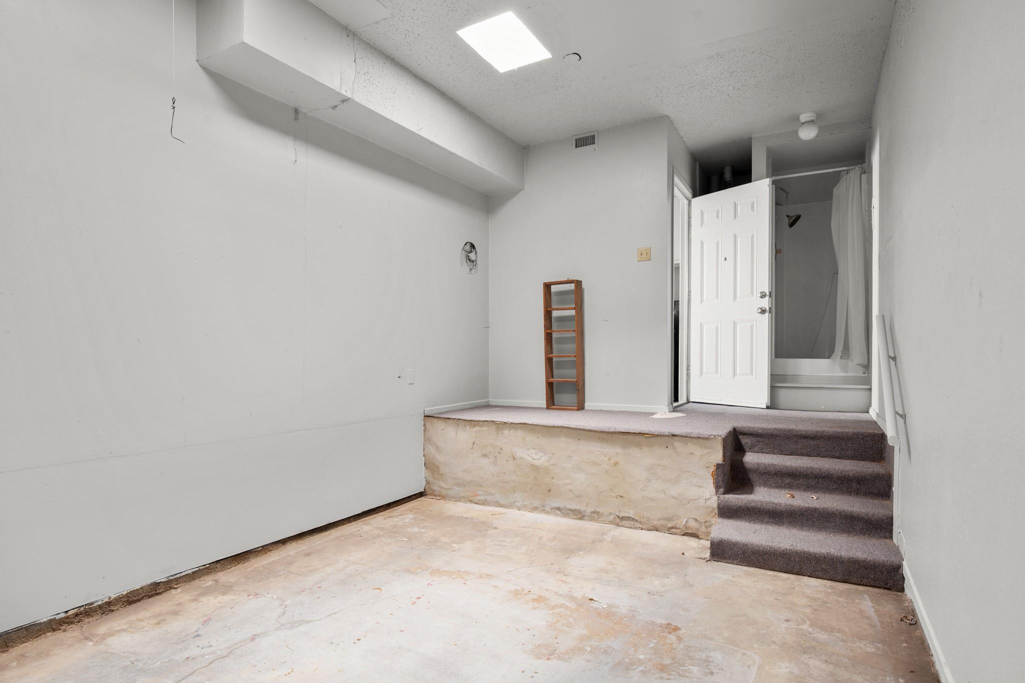 6726 Lancret Dr # A, Austin, TX 78745