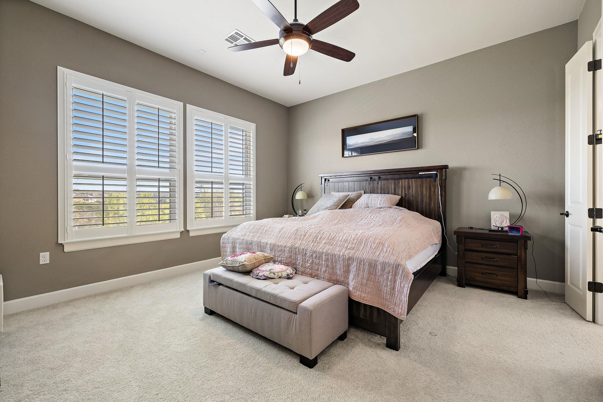 2000 Mazarro Dr # 25, Leander, TX 78641