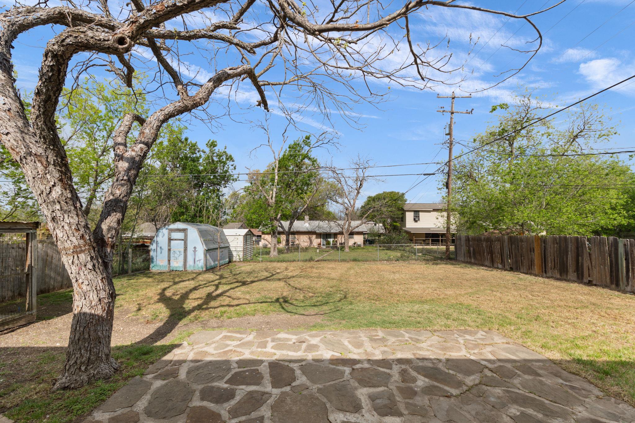 7010 Miranda Dr, Austin, TX 78752