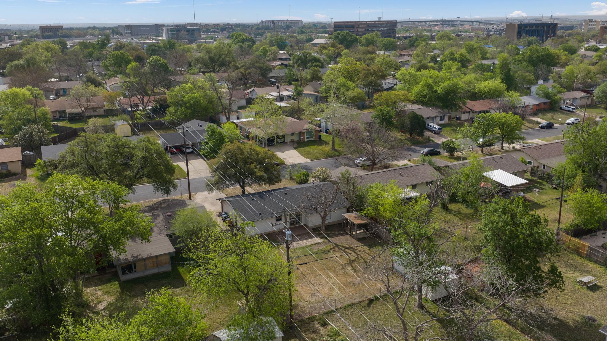 7010 Miranda Dr, Austin, TX 78752