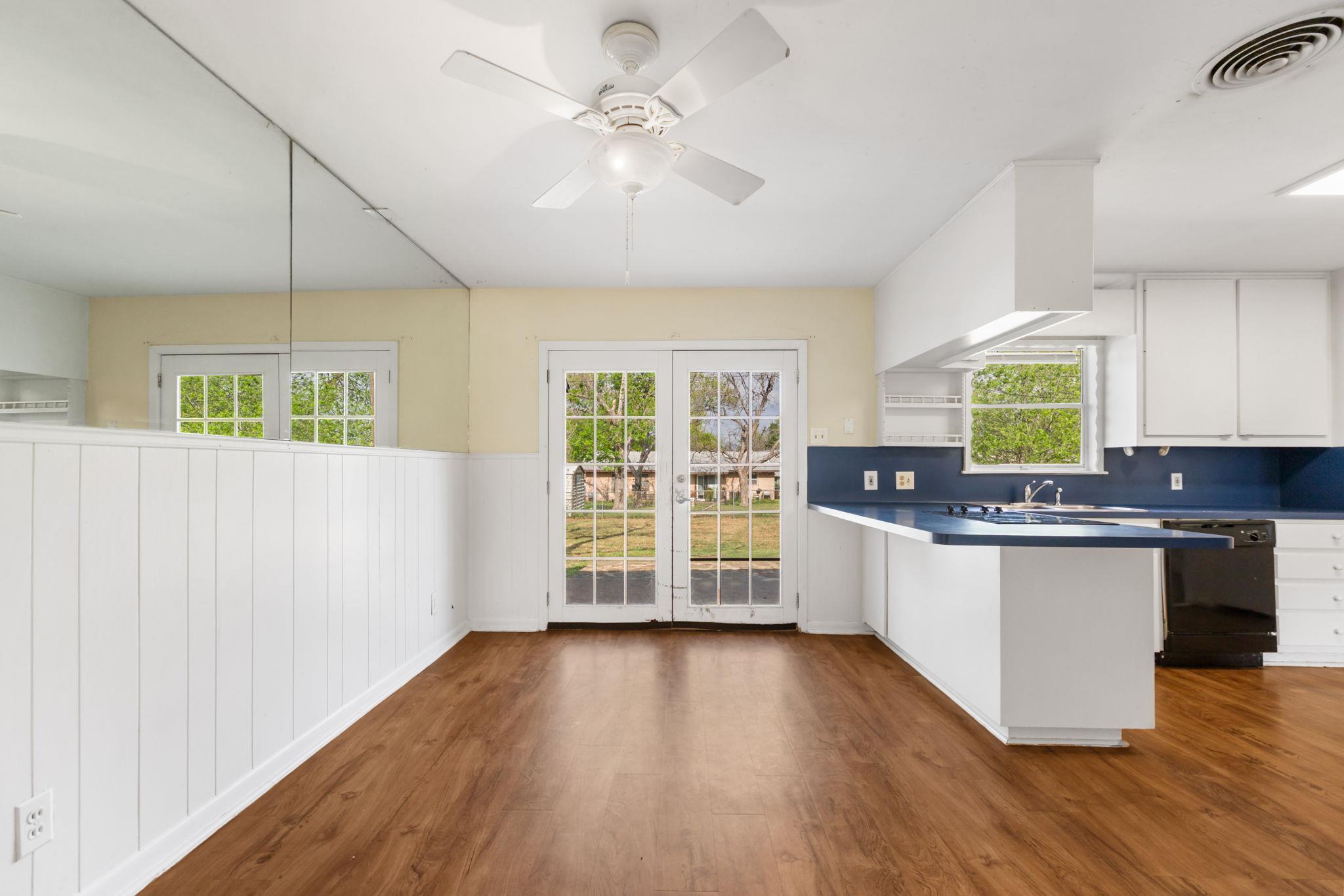 7010 Miranda Dr, Austin, TX 78752