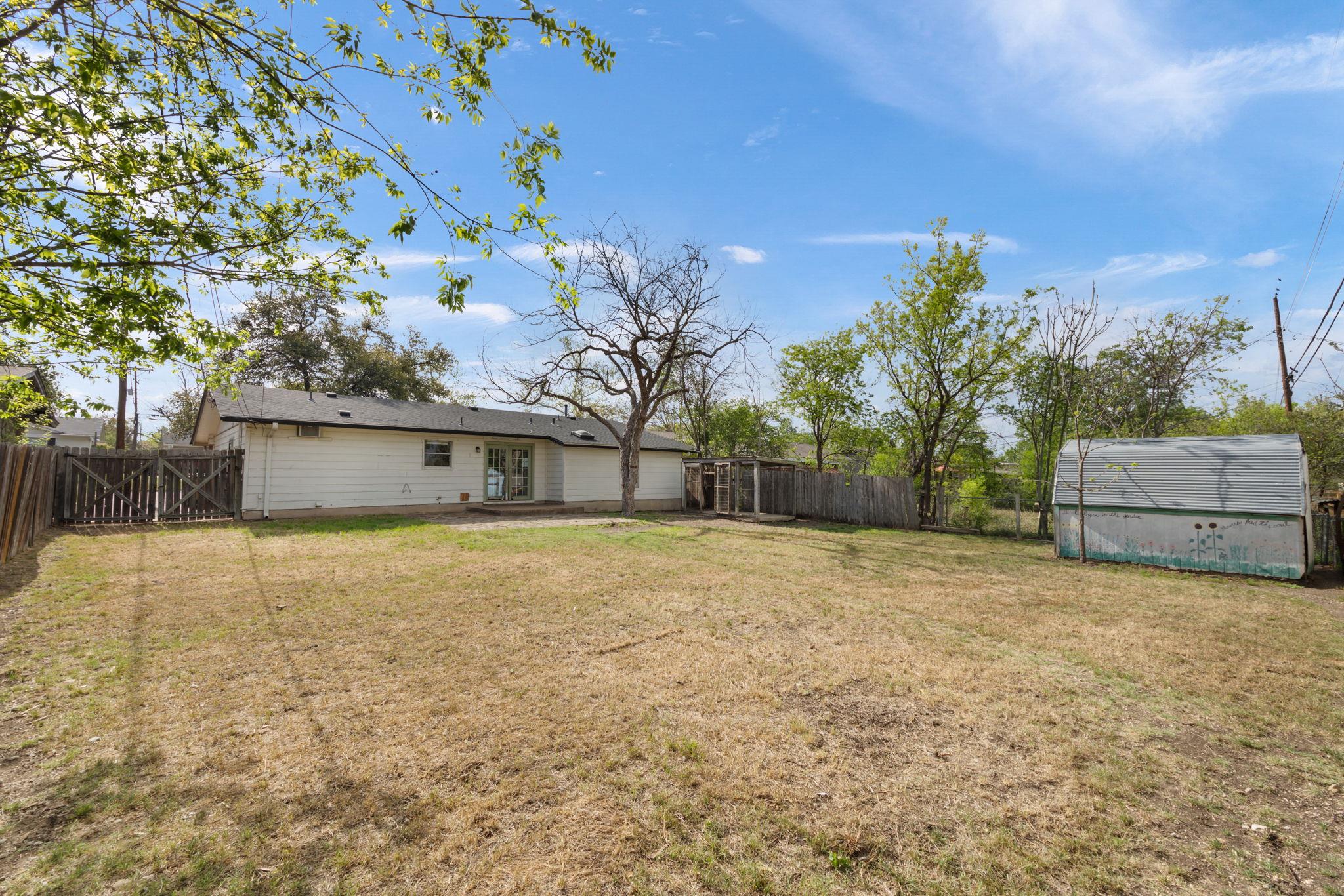 7010 Miranda Dr, Austin, TX 78752