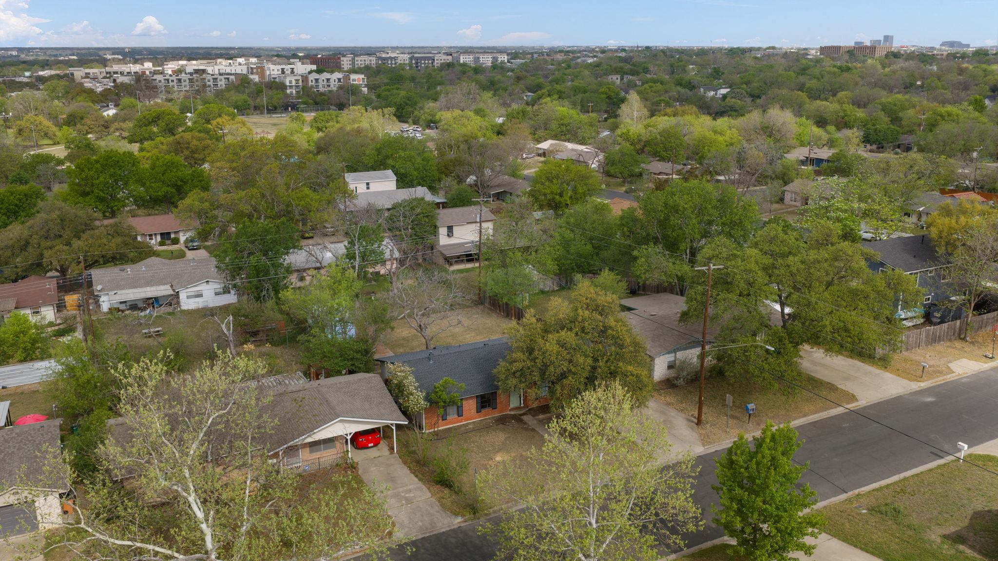 7010 Miranda Dr, Austin, TX 78752