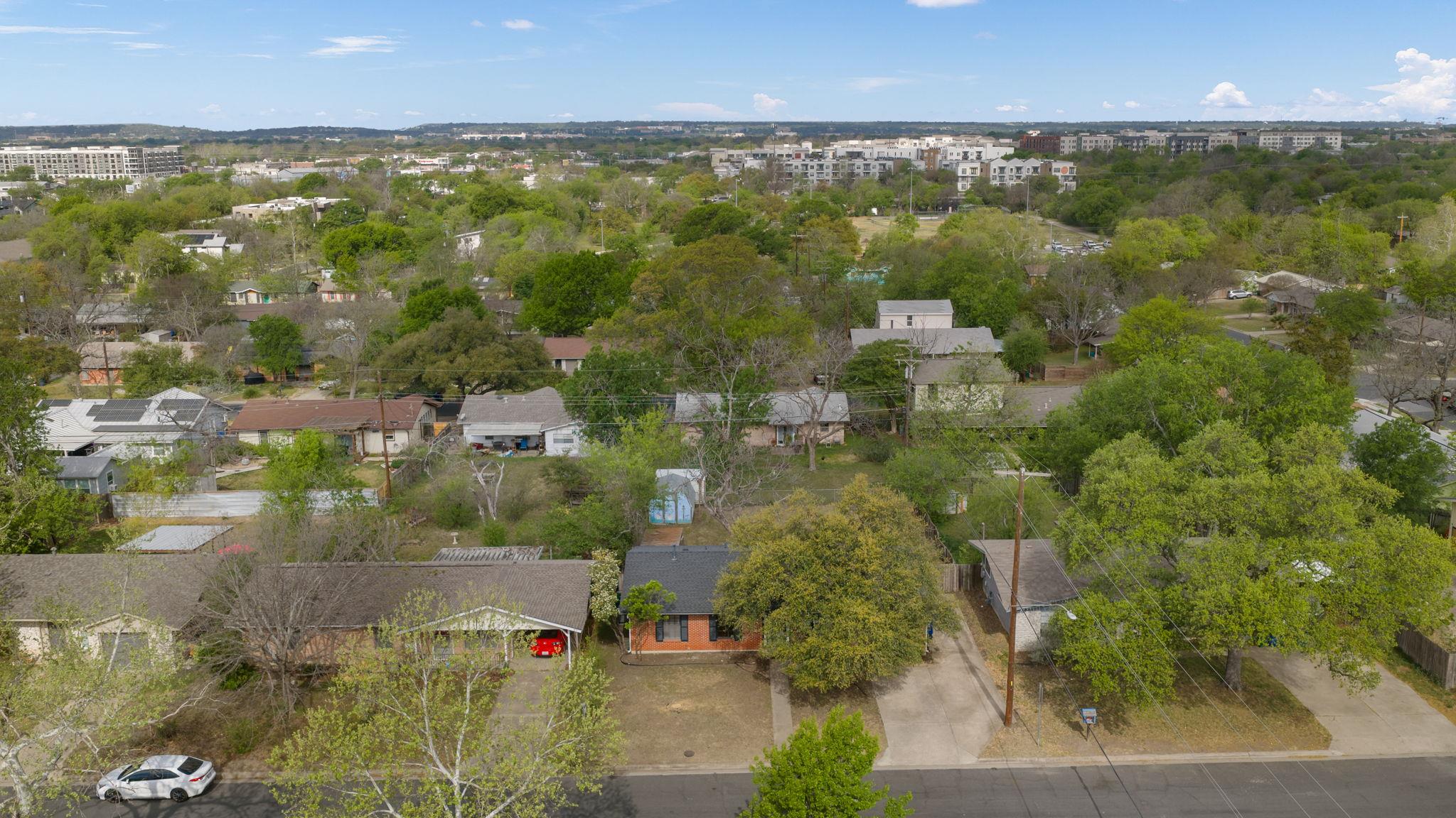 7010 Miranda Dr, Austin, TX 78752