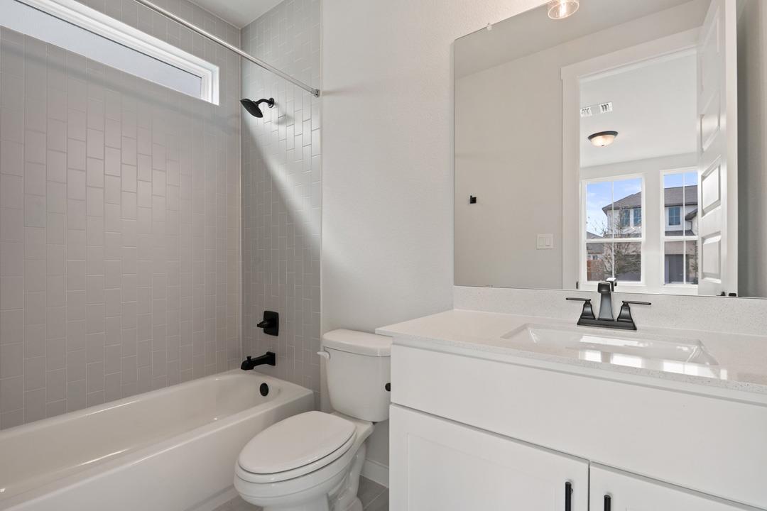 10704 Worth Lane, Manor, TX 78653