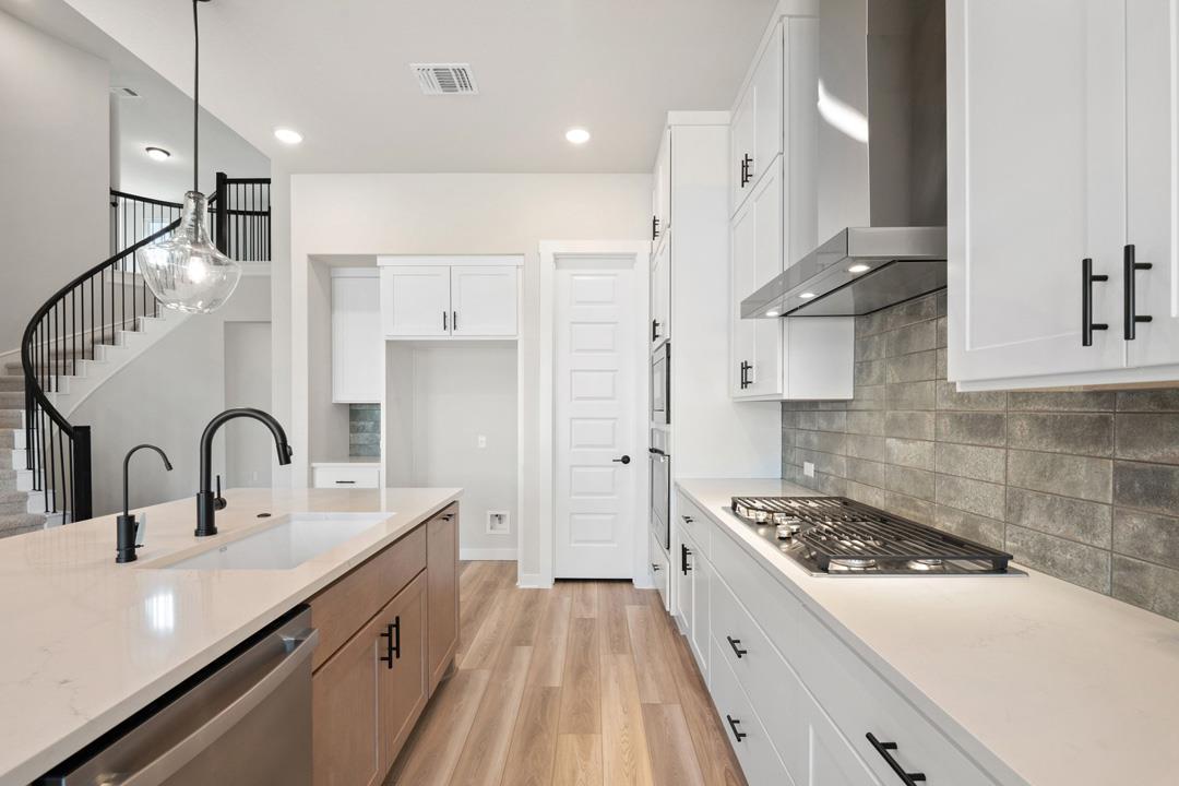 10704 Worth Lane, Manor, TX 78653