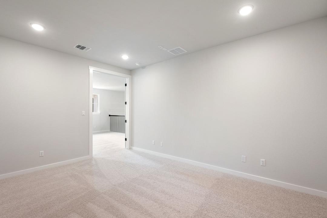 10704 Worth Lane, Manor, TX 78653