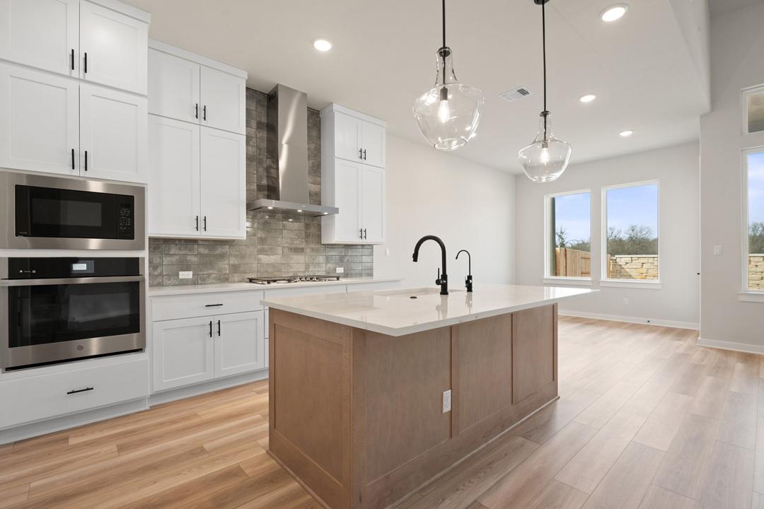 10704 Worth Lane, Manor, TX 78653