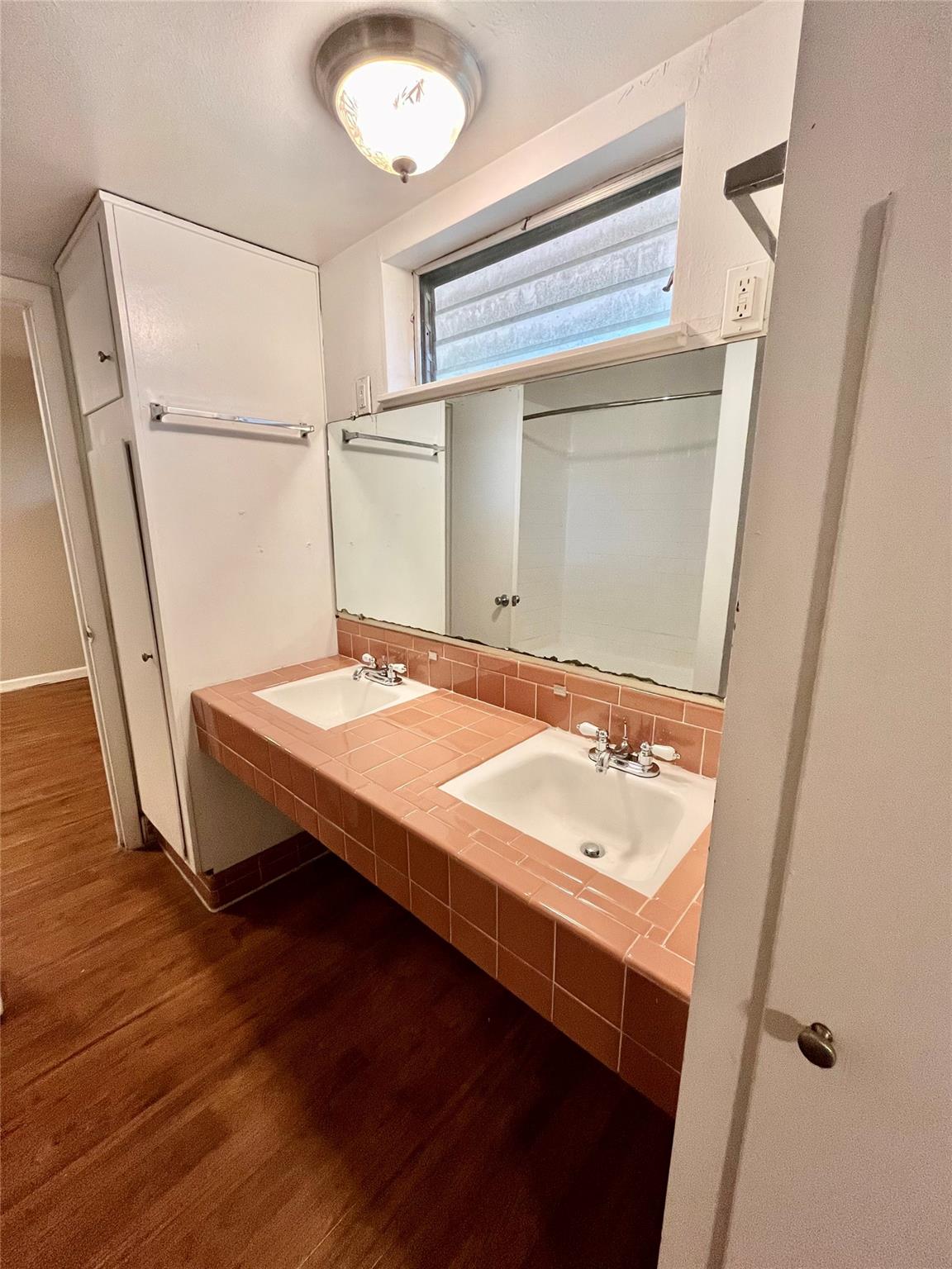 3304 Red River St # 208, Austin, TX 78705