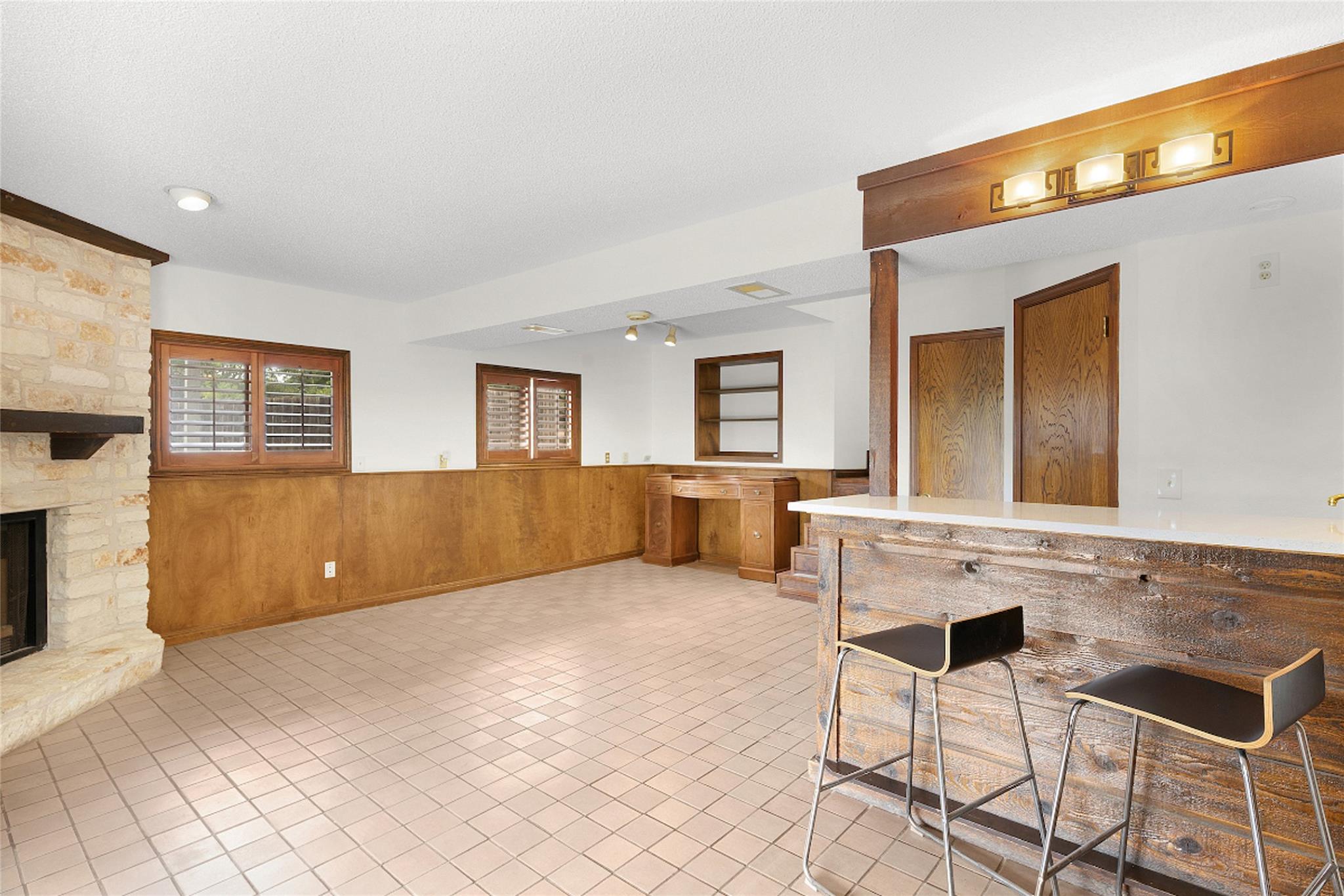 21205 National Dr, Lago Vista, TX 78645