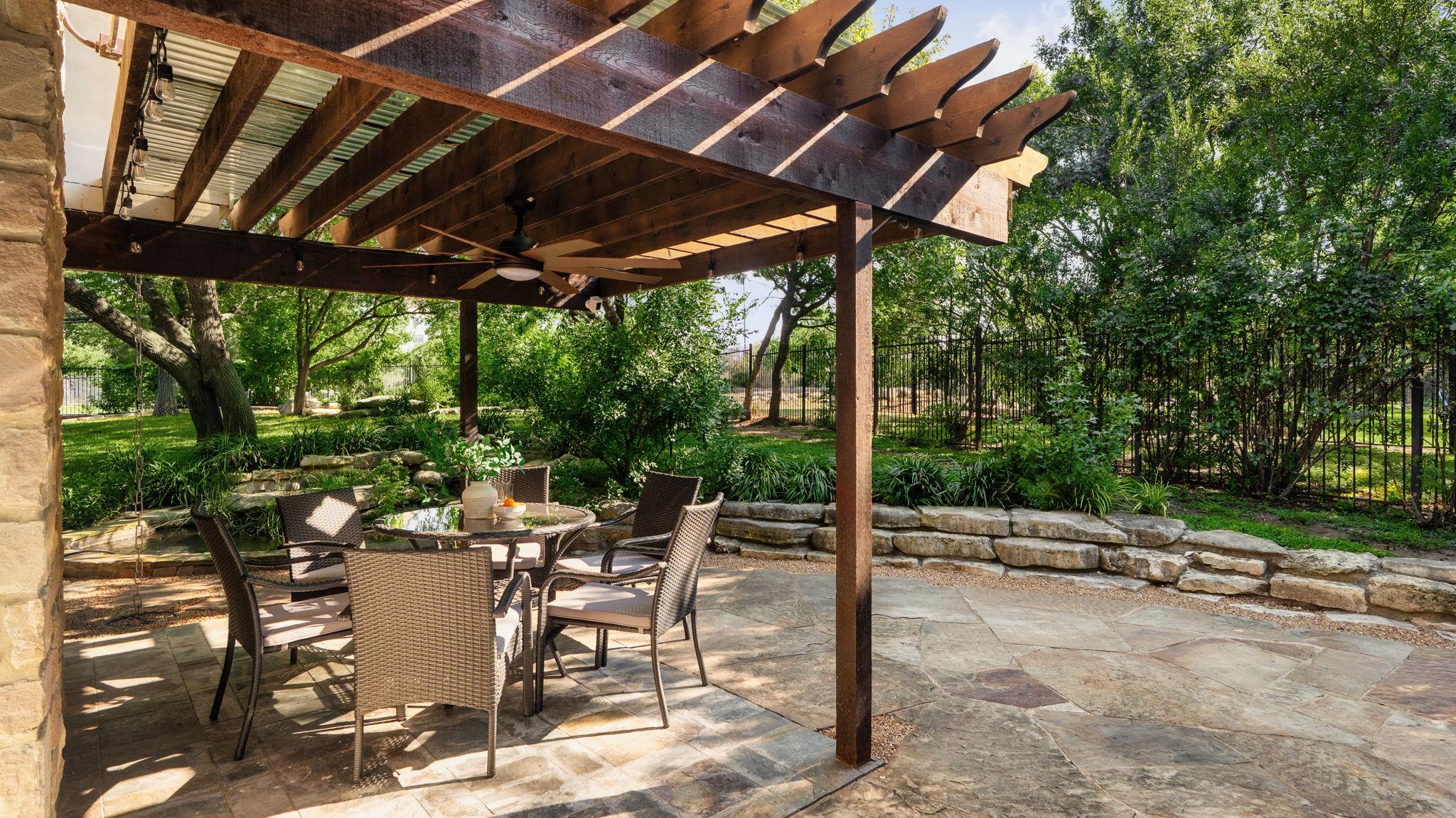 2036 Wimberly Ln, Austin, TX 78735