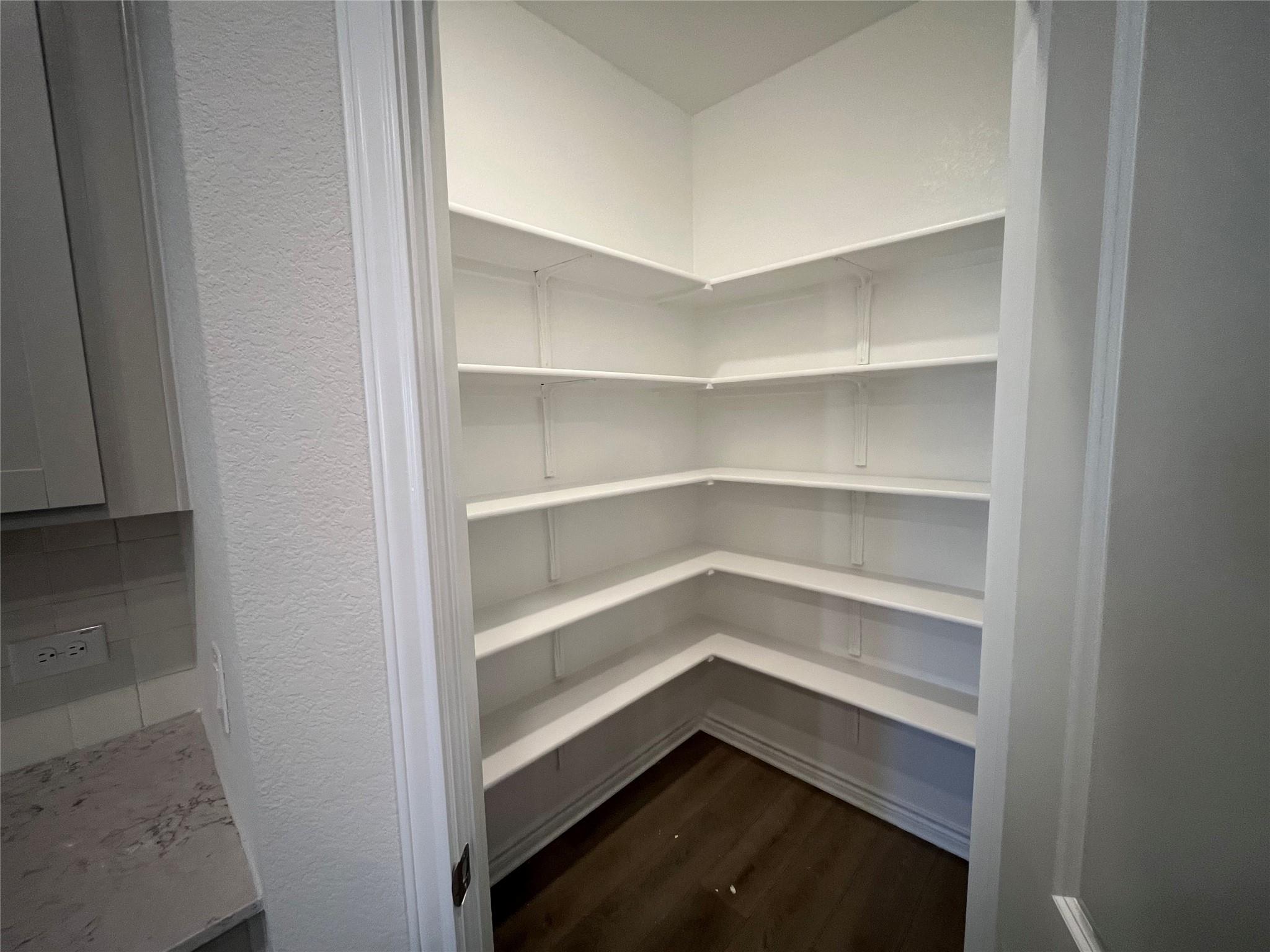 209 Woodrow Ln, Liberty Hill, TX 78642