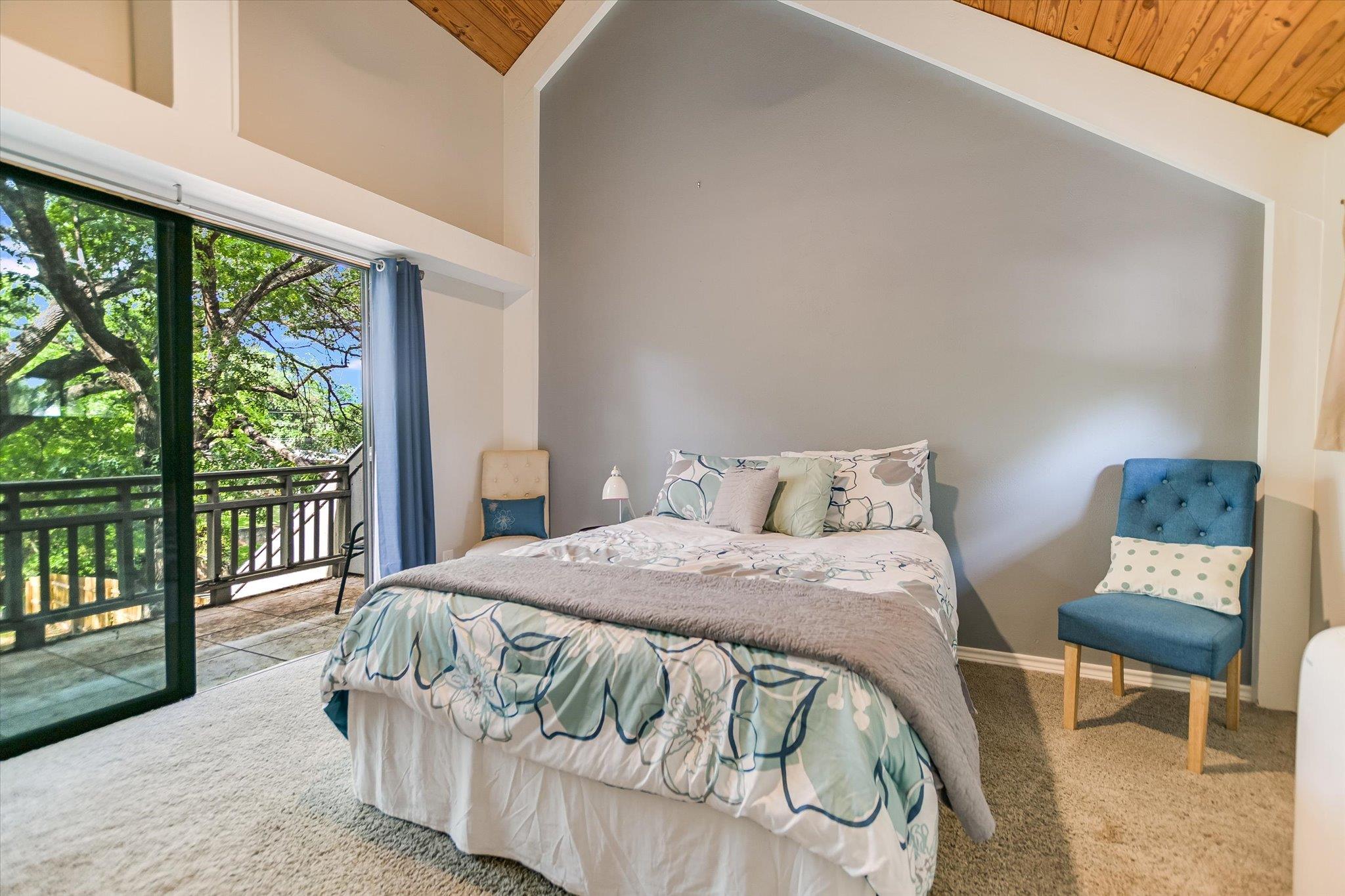 5307 Shady Oaks Cir, Kingsland, TX 78639