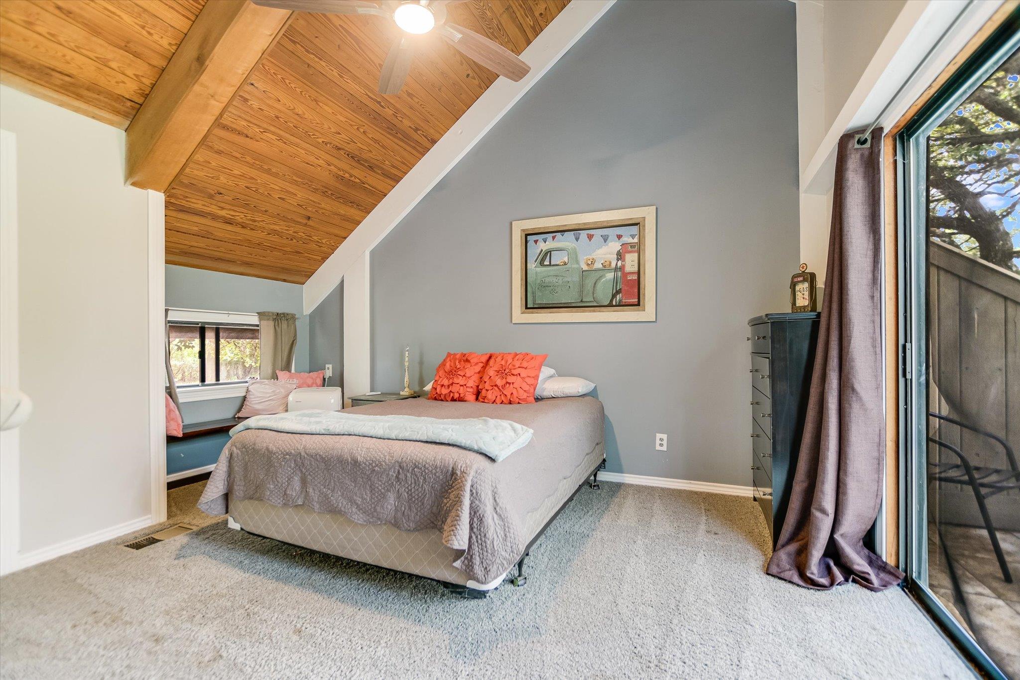 5307 Shady Oaks Cir, Kingsland, TX 78639