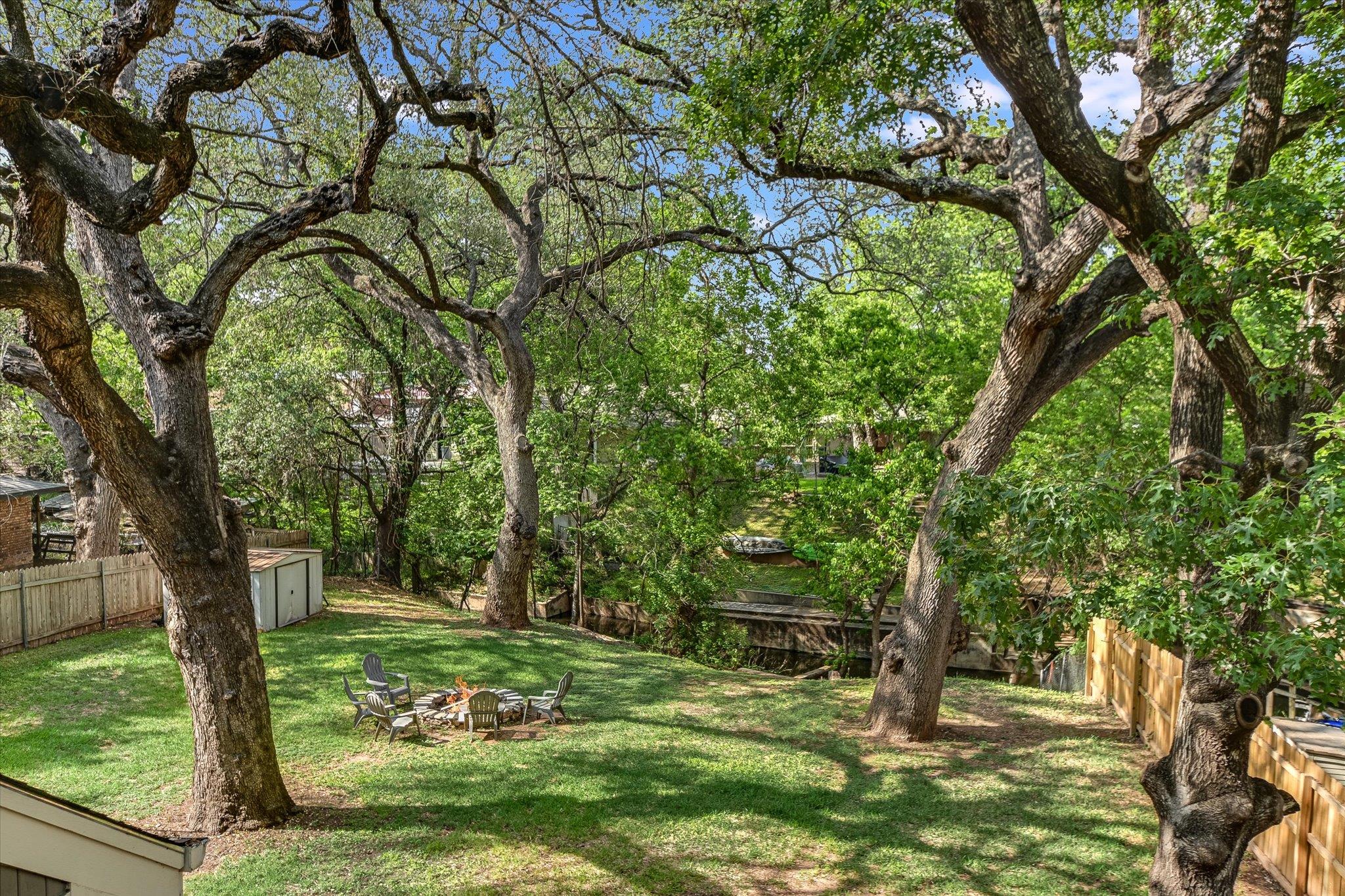 5307 Shady Oaks Cir, Kingsland, TX 78639