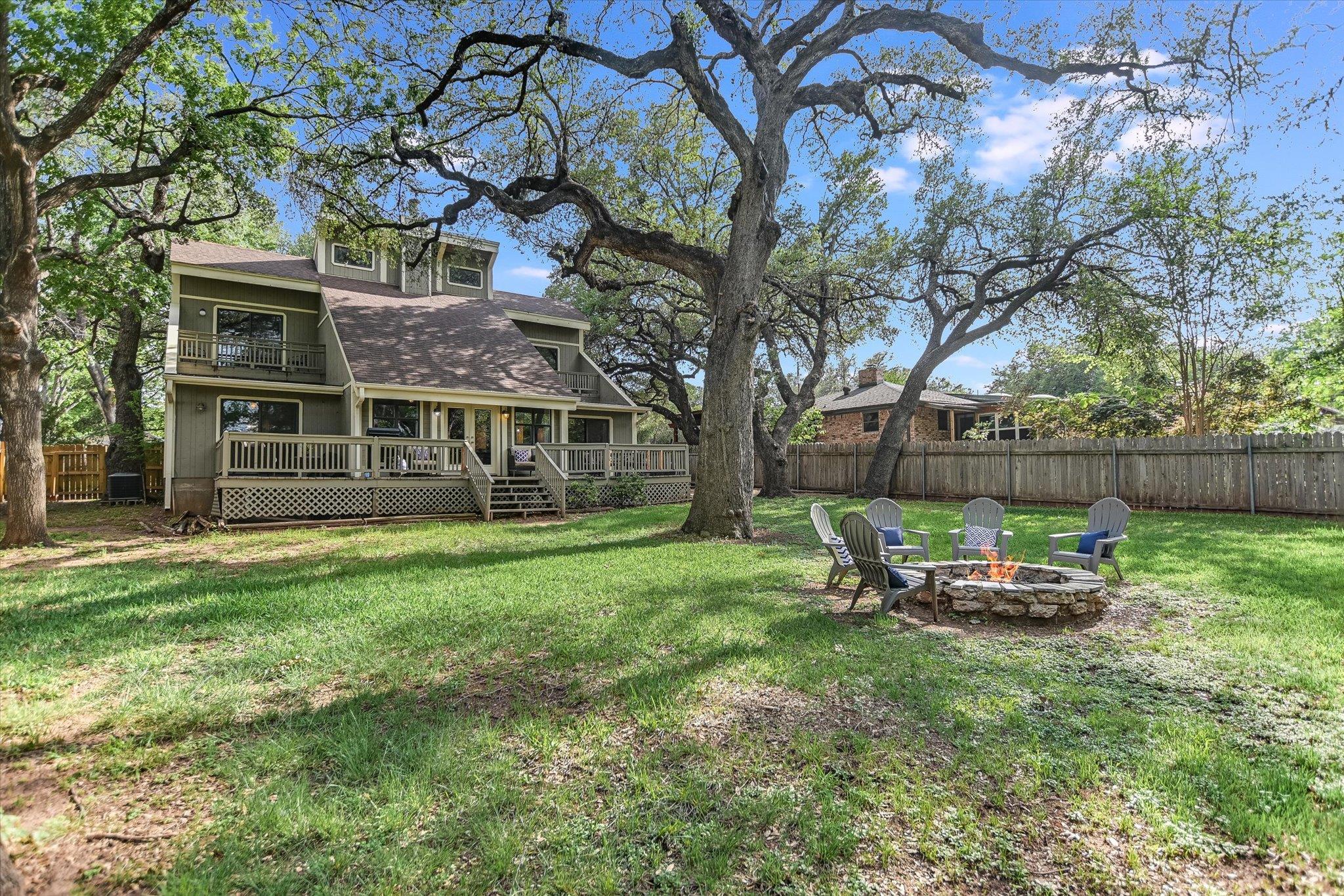 5307 Shady Oaks Cir, Kingsland, TX 78639