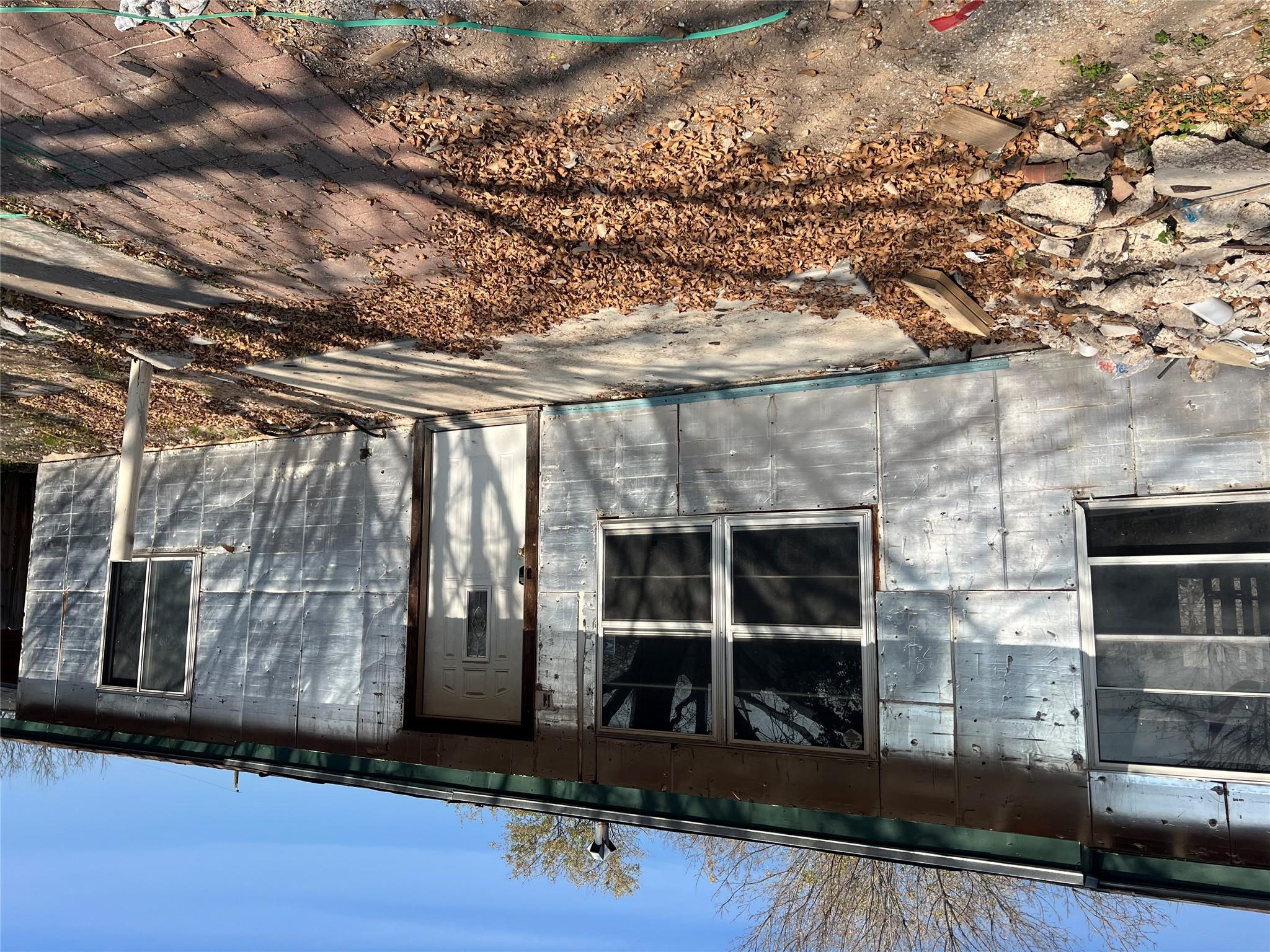 6706 Cruz St, Austin, TX 78741