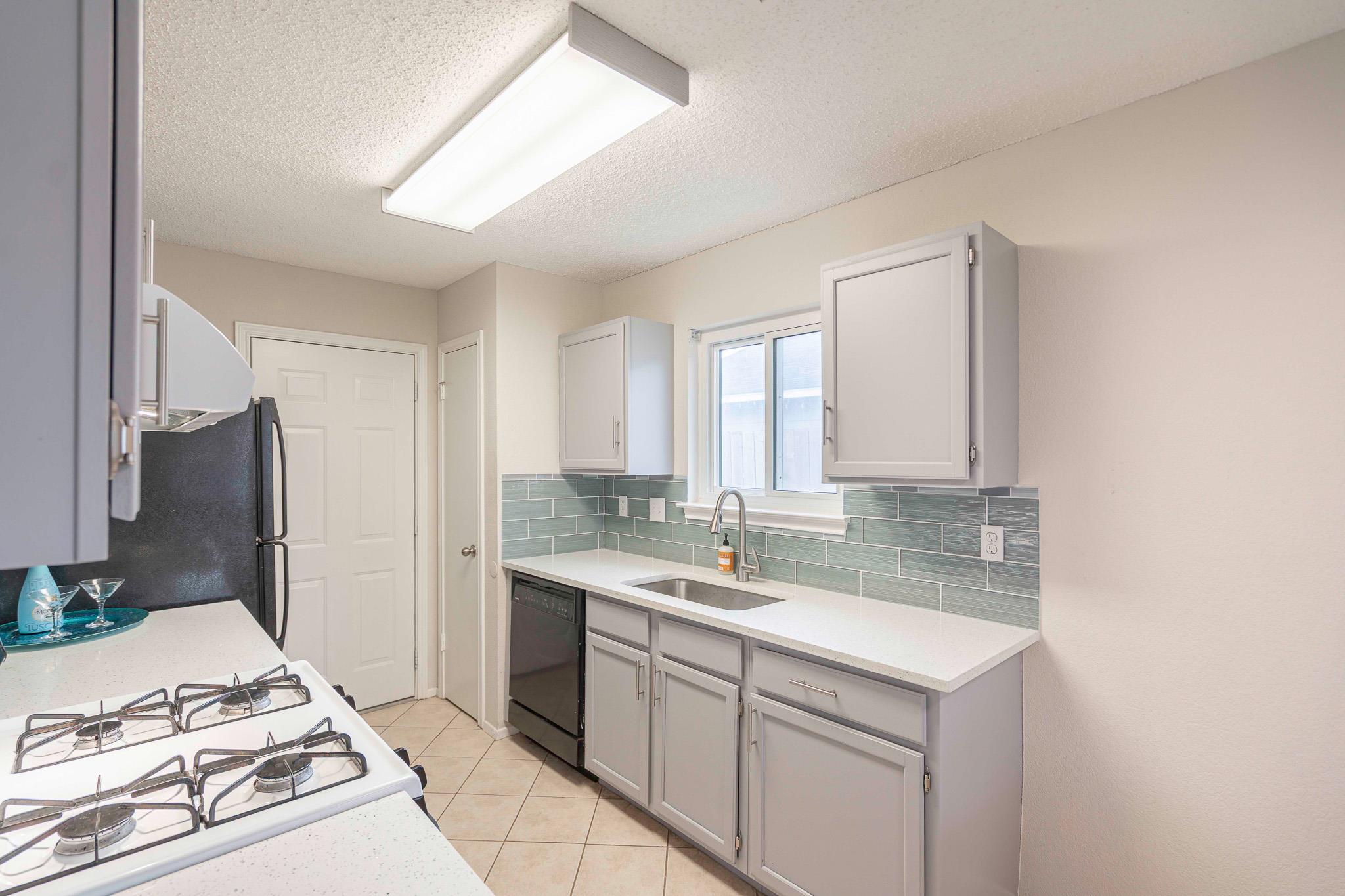 1910 Andover Dr, Round Rock, TX 78664