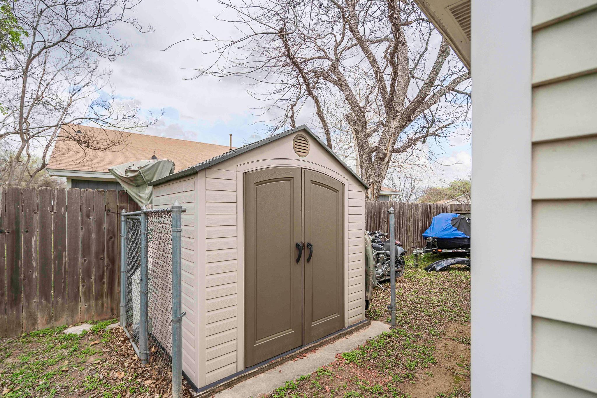 1910 Andover Dr, Round Rock, TX 78664