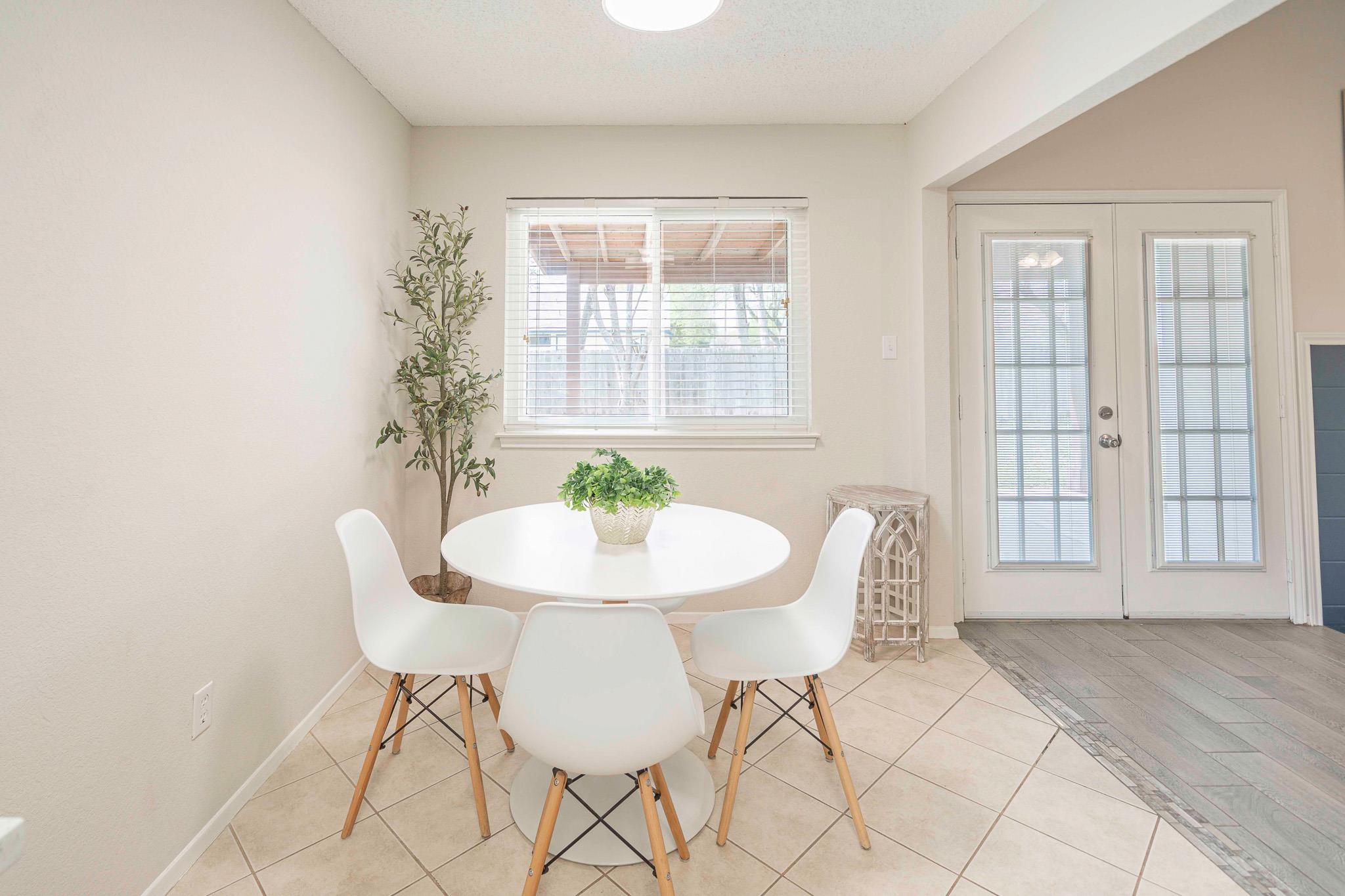 1910 Andover Dr, Round Rock, TX 78664