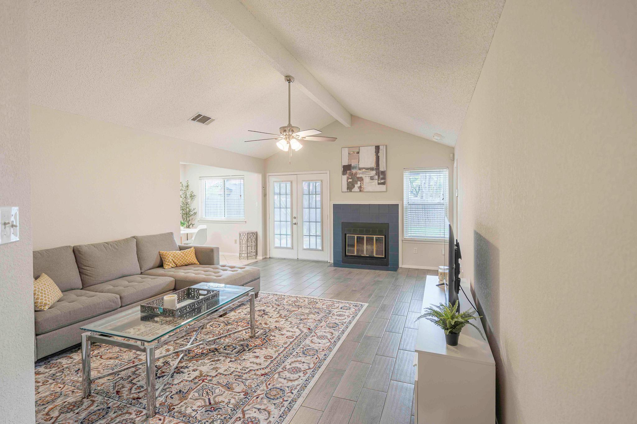 1910 Andover Dr, Round Rock, TX 78664