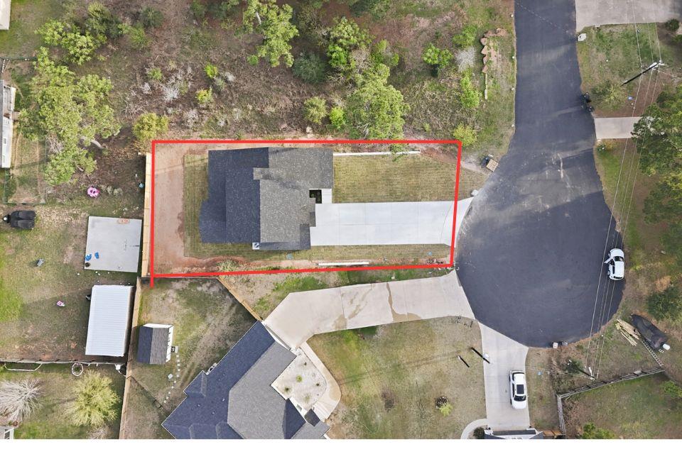 127 Kukui Ct, Bastrop, TX 78602