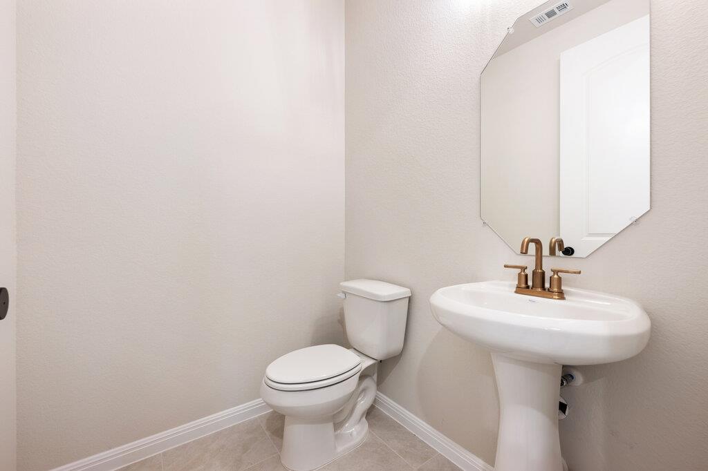 228 Ranier Way, Dripping Springs, TX 78620