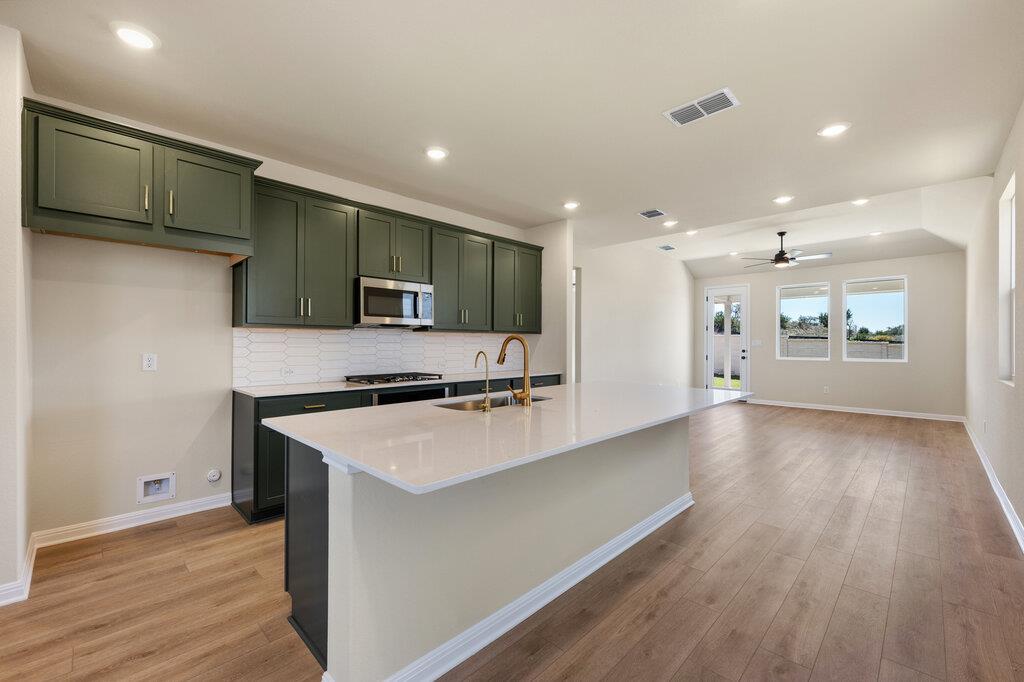 228 Ranier Way, Dripping Springs, TX 78620