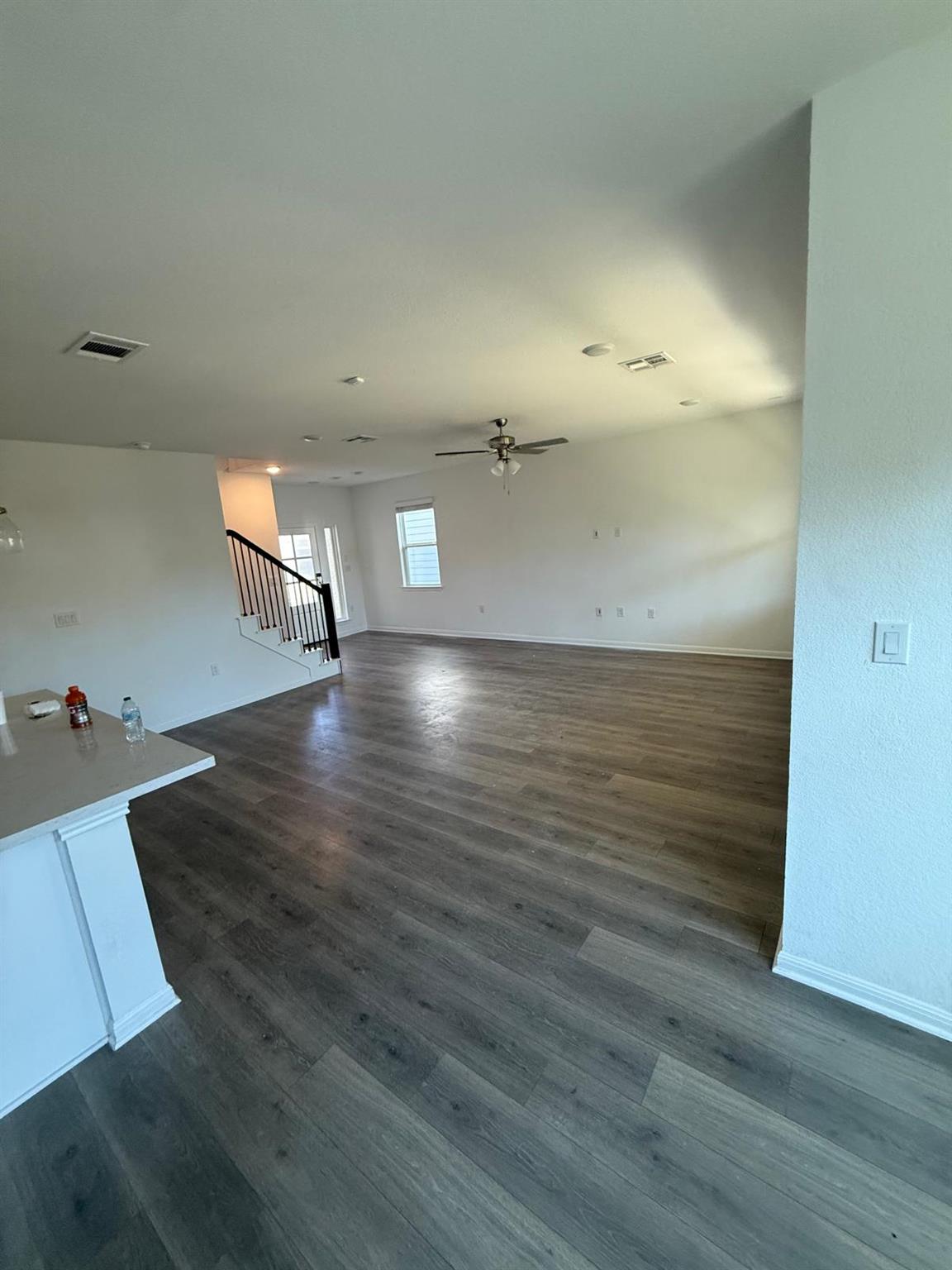 1611 Iberville Dr, Pflugerville, TX 78660