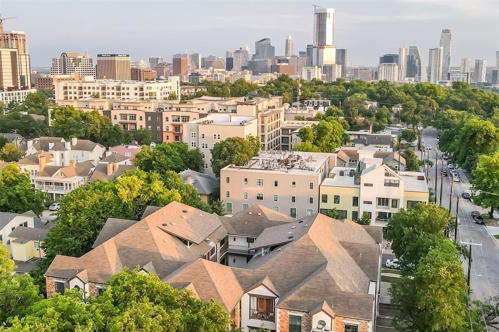 912 W 22nd St # 305, Austin, TX 78705