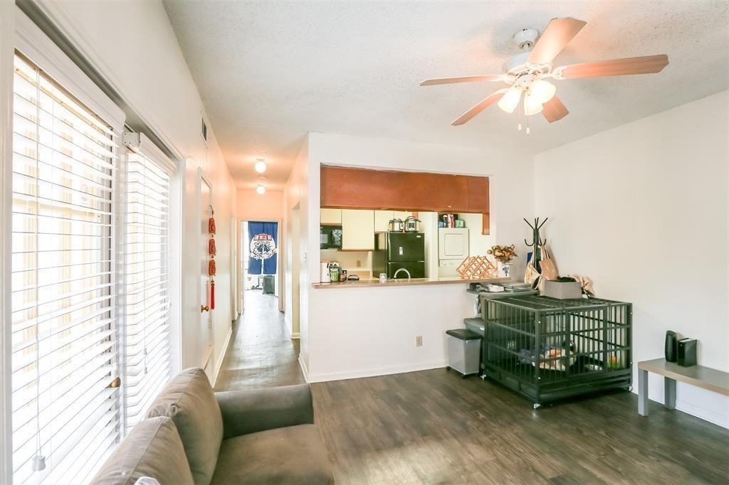 912 W 22nd St # 305, Austin, TX 78705