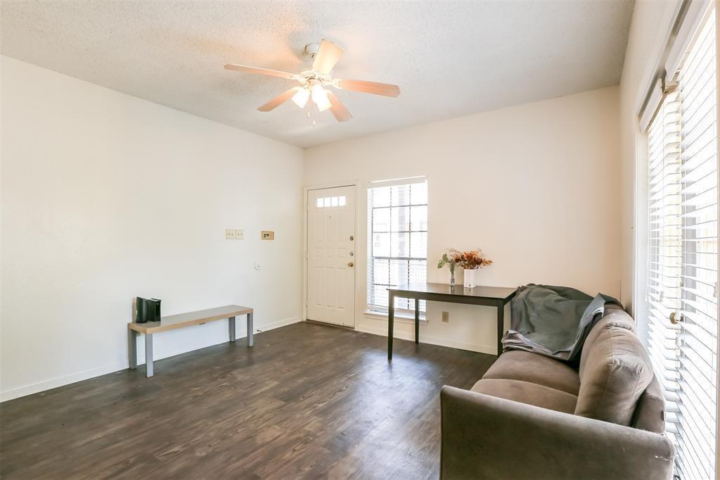 912 W 22nd St # 305, Austin, TX 78705